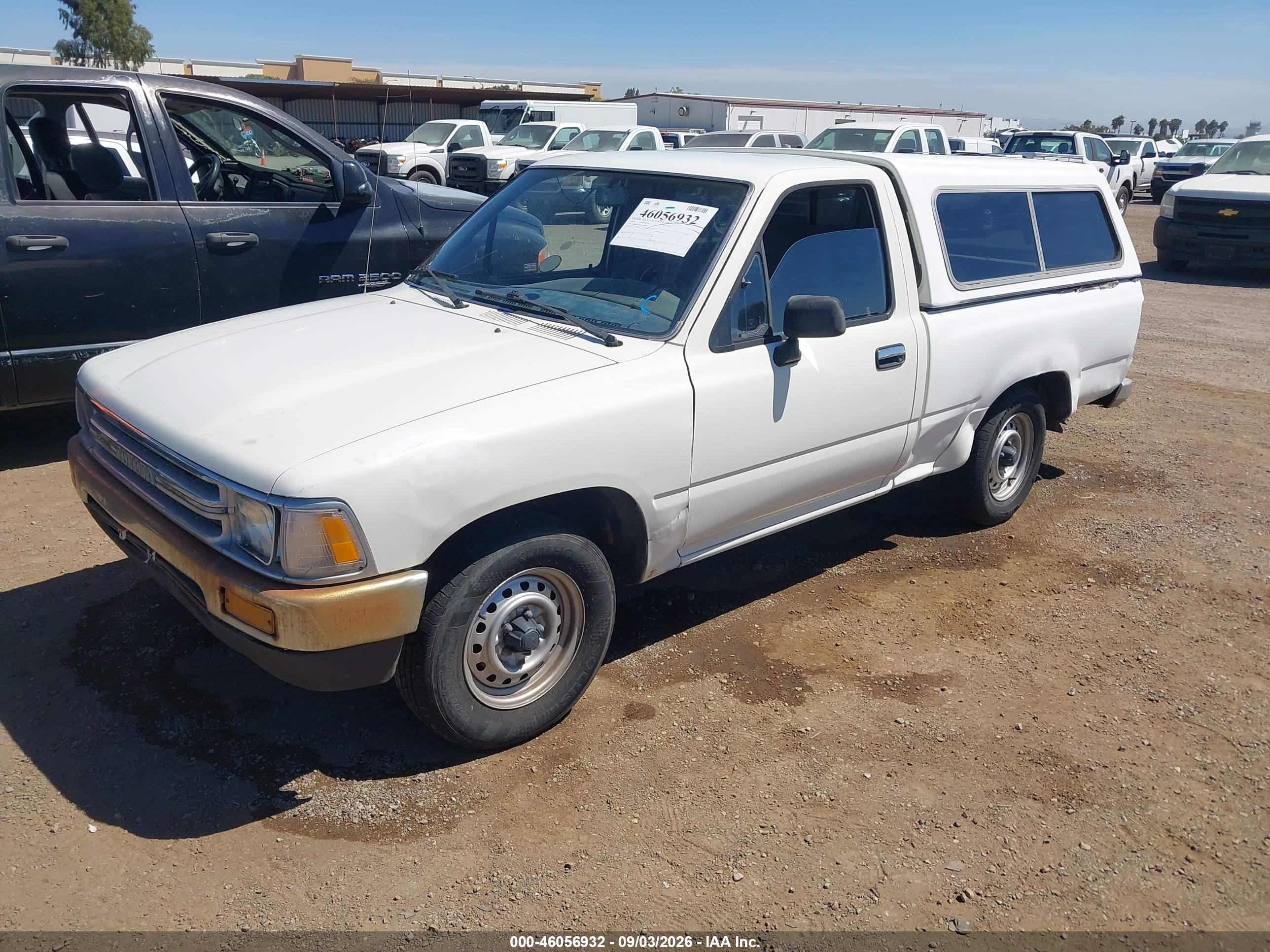 1989 Toyota Pickup 1/2 Ton Sht Wheelbase Dlx White vin: JT4RN81P0K0008895
