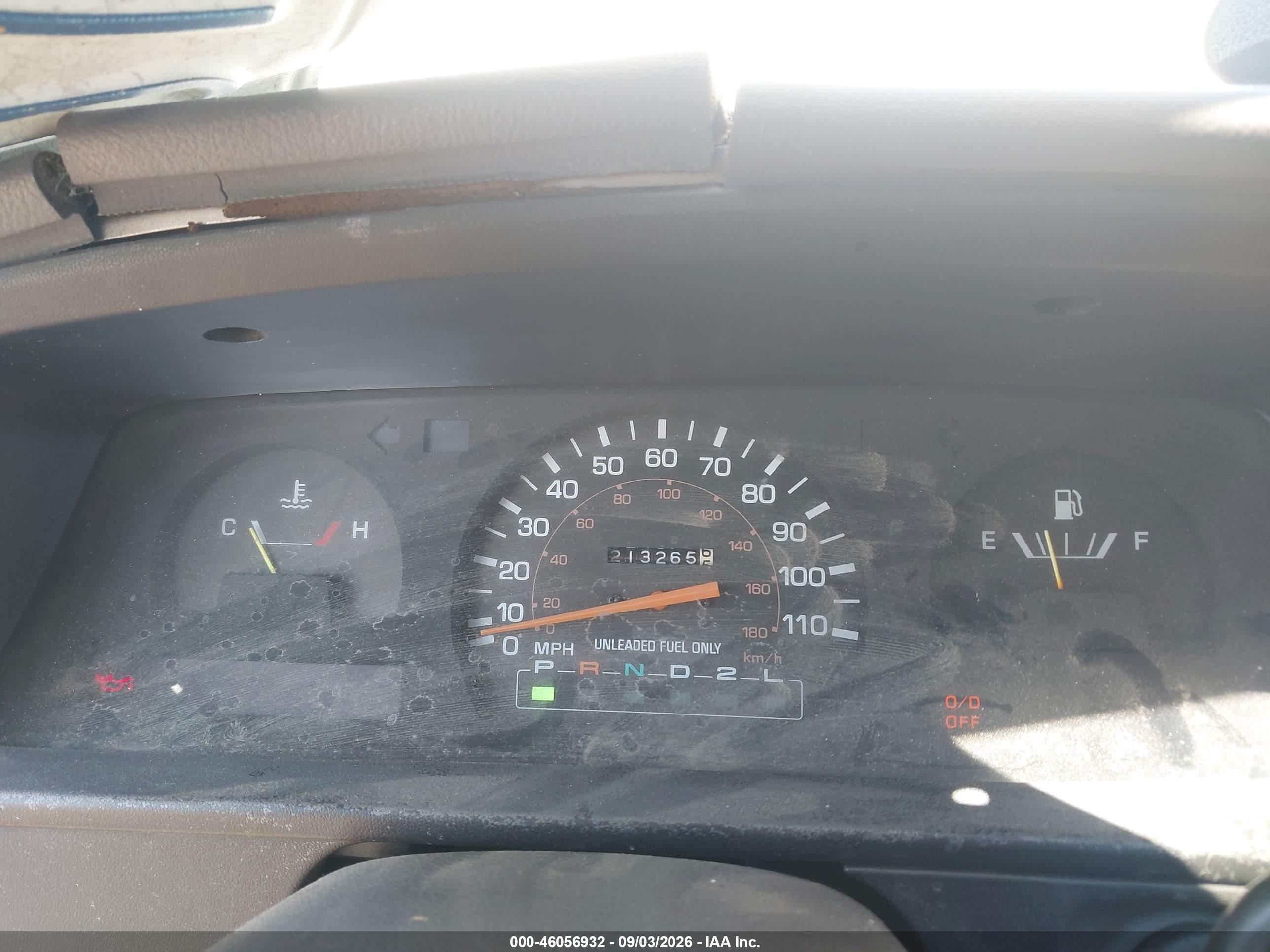 1989 Toyota Pickup 1/2 Ton Sht Wheelbase Dlx White vin: JT4RN81P0K0008895