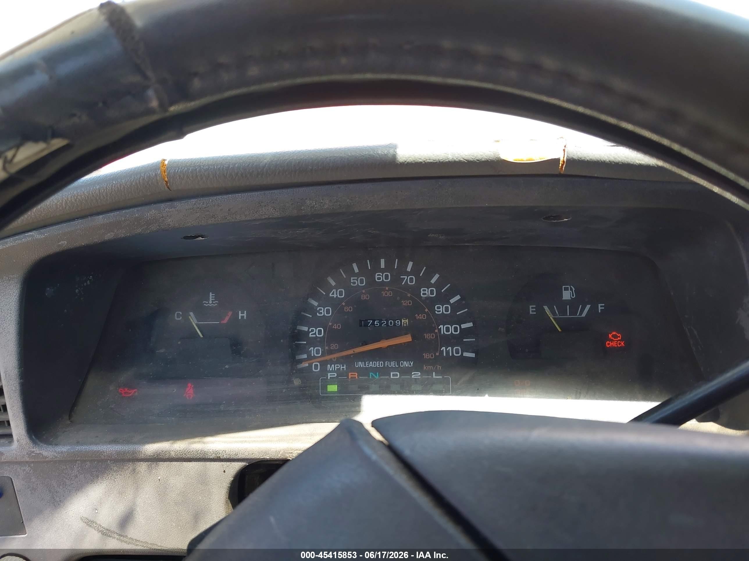 1989 Toyota Pickup 1/2 Ton Sht Wheelbase Dlx Красный vin: JT4RN81P8K0021555