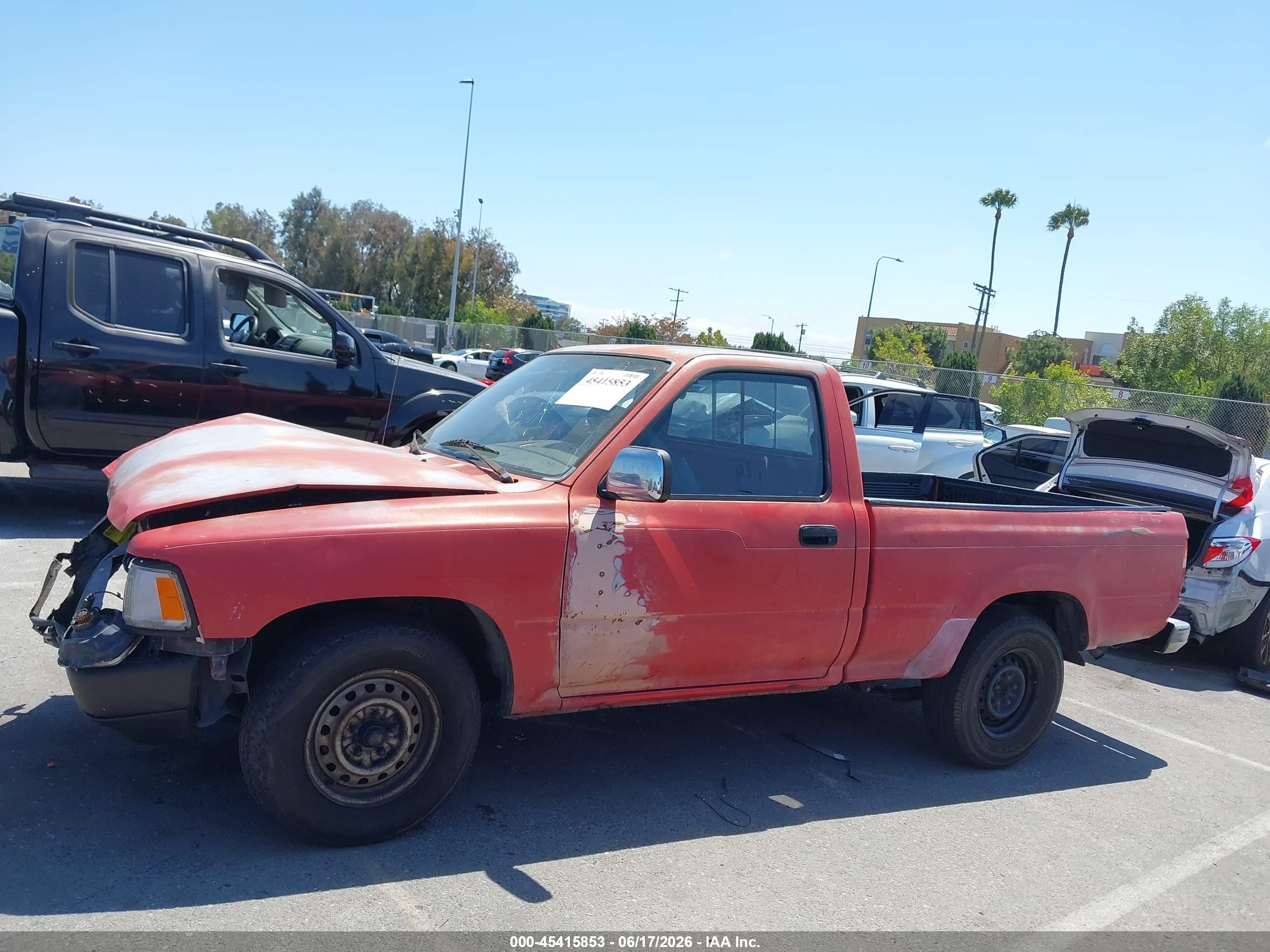 1989 Toyota Pickup 1/2 Ton Sht Wheelbase Dlx Красный vin: JT4RN81P8K0021555