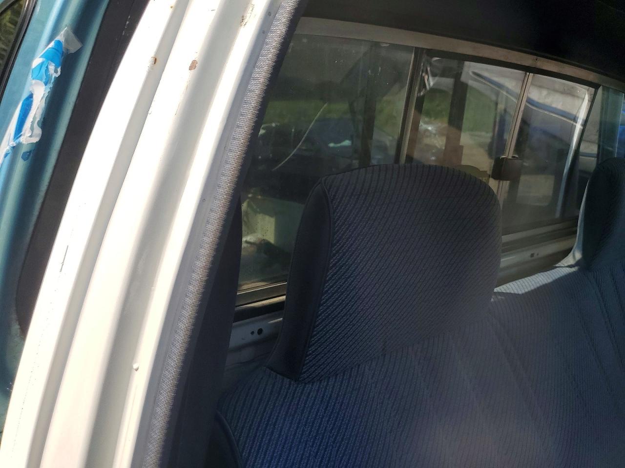 1995 Toyota Pickup Dx White vin: JT4RN81PXS5208864