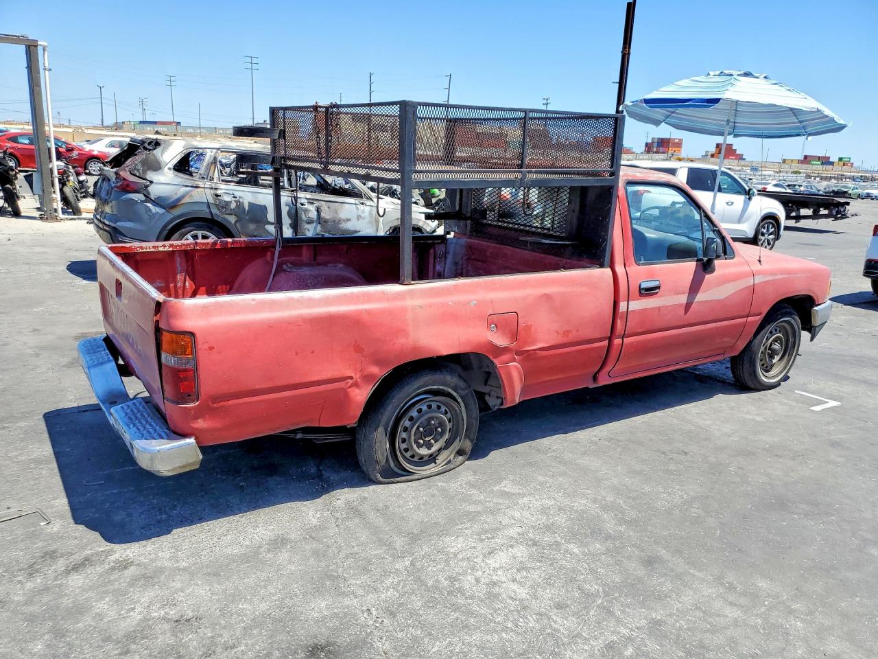 1991 Toyota Pickup Deluxe Red vin: JT4RN82P8M5030941