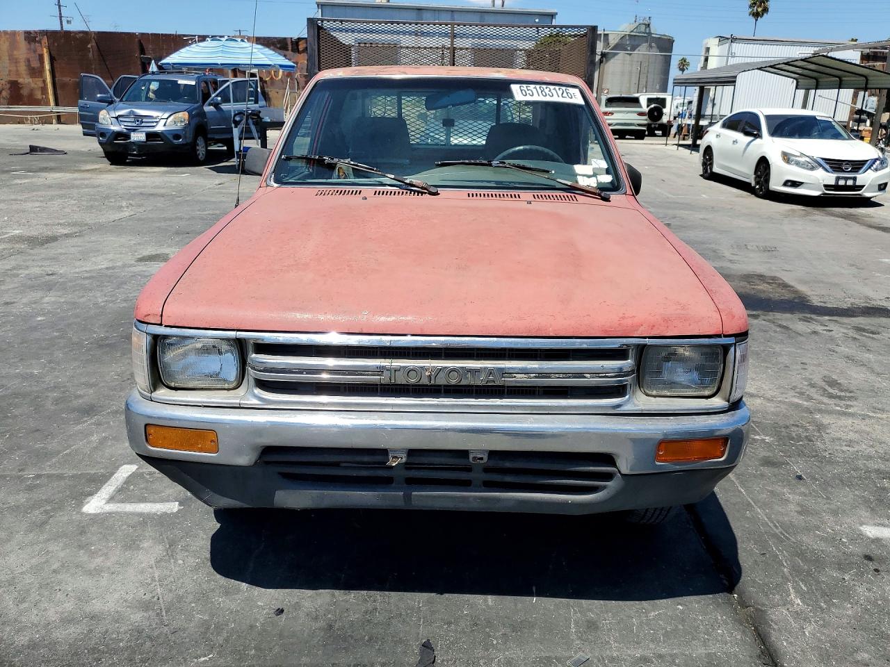 1991 Toyota Pickup Deluxe Red vin: JT4RN82P8M5030941
