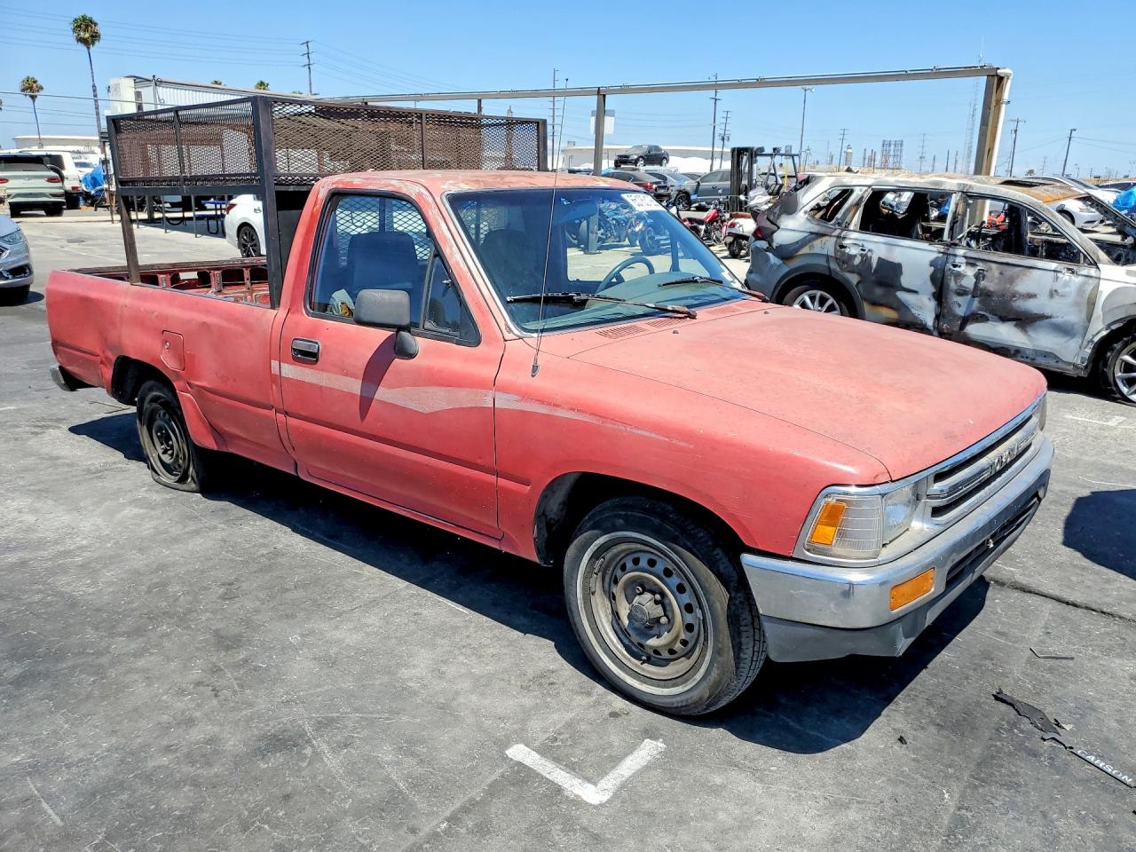 1991 Toyota Pickup Deluxe Red vin: JT4RN82P8M5030941