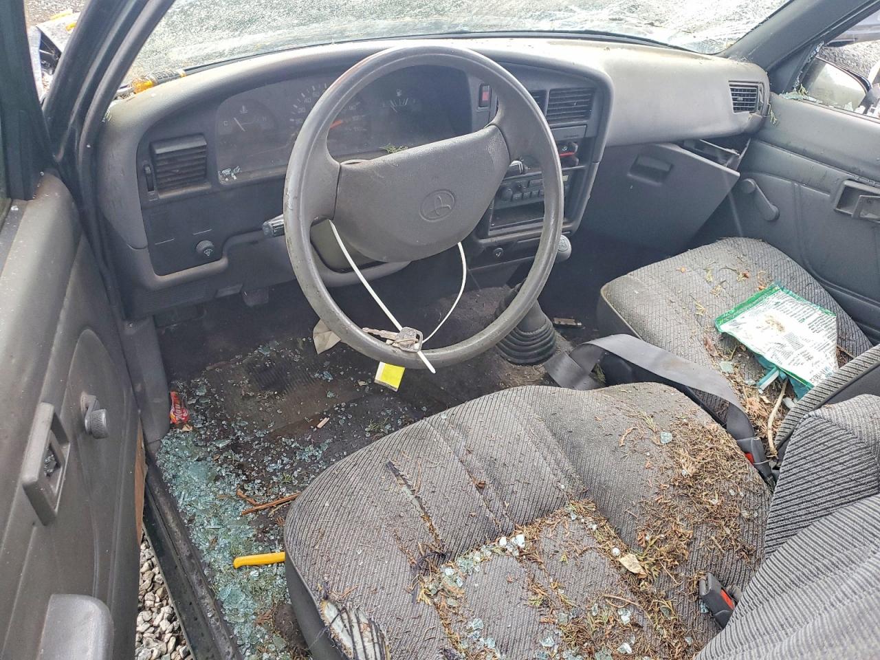 1992 Toyota Pickup Deluxe Зеленый vin: JT4RN93P0N5047321