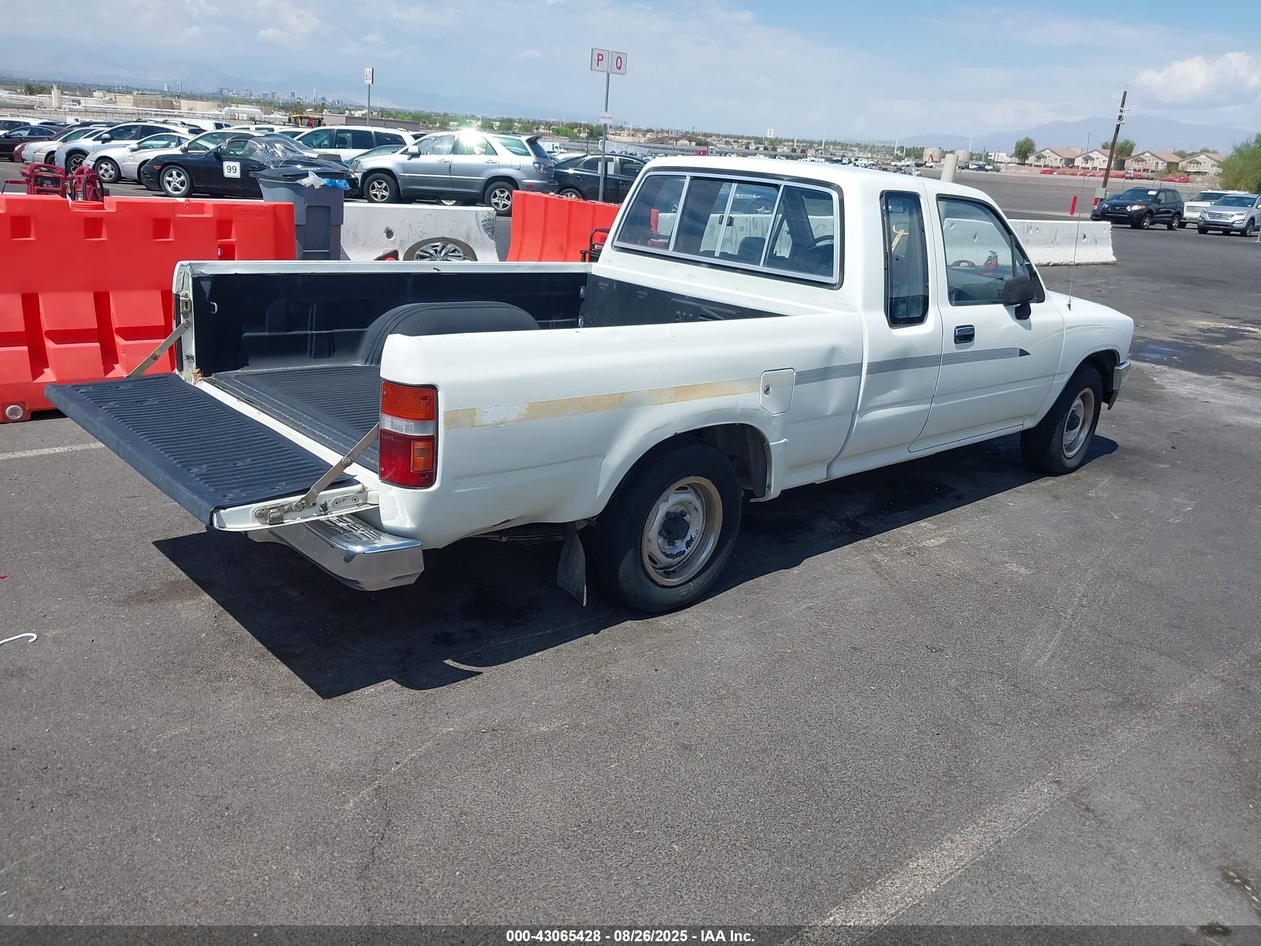 1991 Toyota Pickup 1/2 Ton Ex Lng Whlbse Dlx White vin: JT4RN93P2M5027263