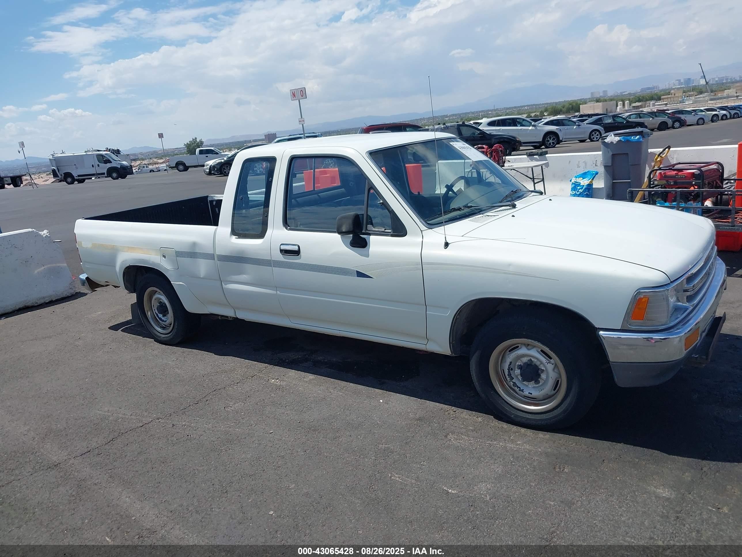1991 Toyota Pickup 1/2 Ton Ex Lng Whlbse Dlx White vin: JT4RN93P2M5027263