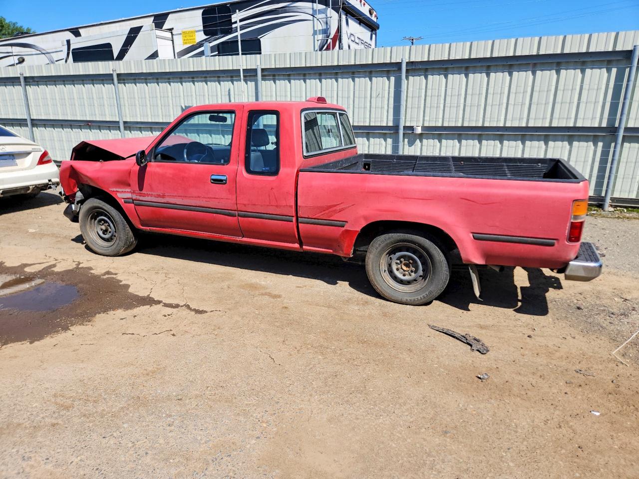1995 Toyota Pickup Dx Red vin: JT4RN93P4S5113140
