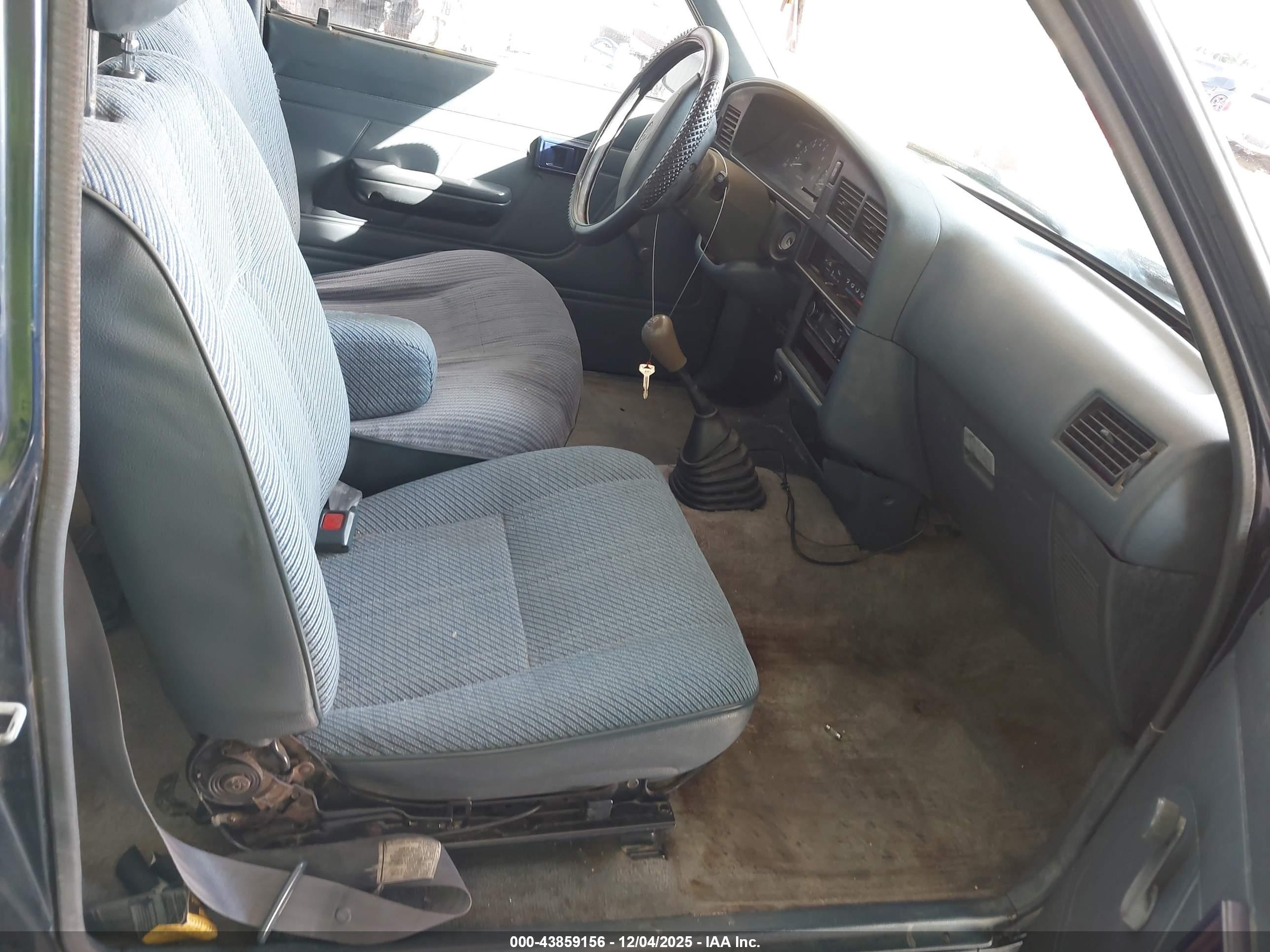 1995 Toyota Pickup 1/2 Ton Ex Lng Whlbase/dx Blue vin: JT4RN93P5S5115611