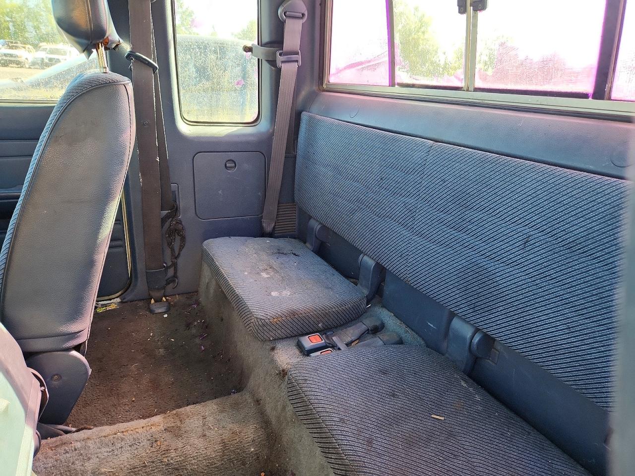 1992 Toyota Pickup Deluxe Белый vin: JT4RN93P6N5054791