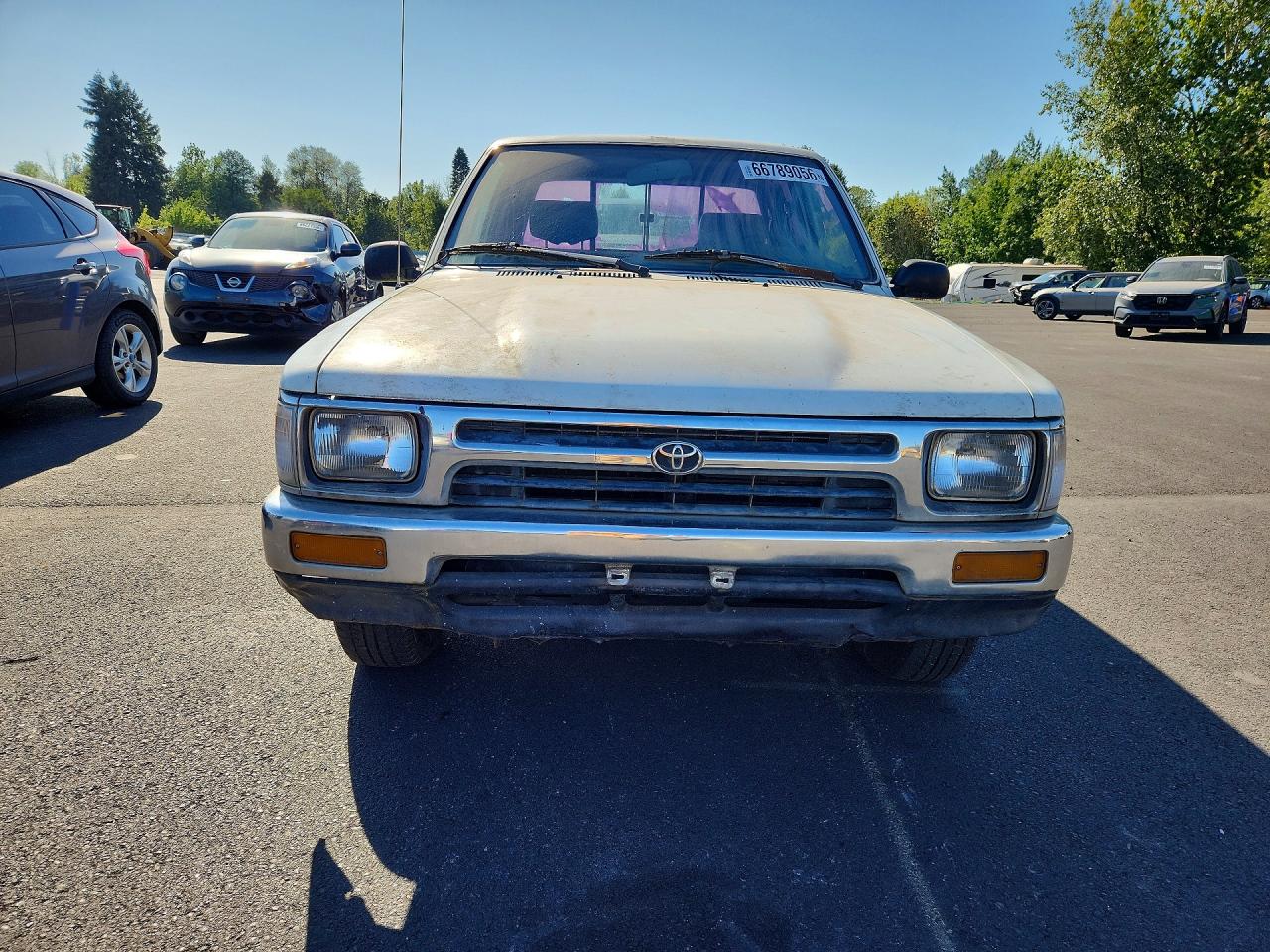 1992 Toyota Pickup Deluxe Белый vin: JT4RN93P6N5054791