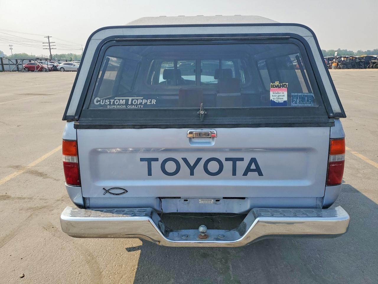 1990 Toyota Pickup Deluxe Blue vin: JT4RN93P7L5024860