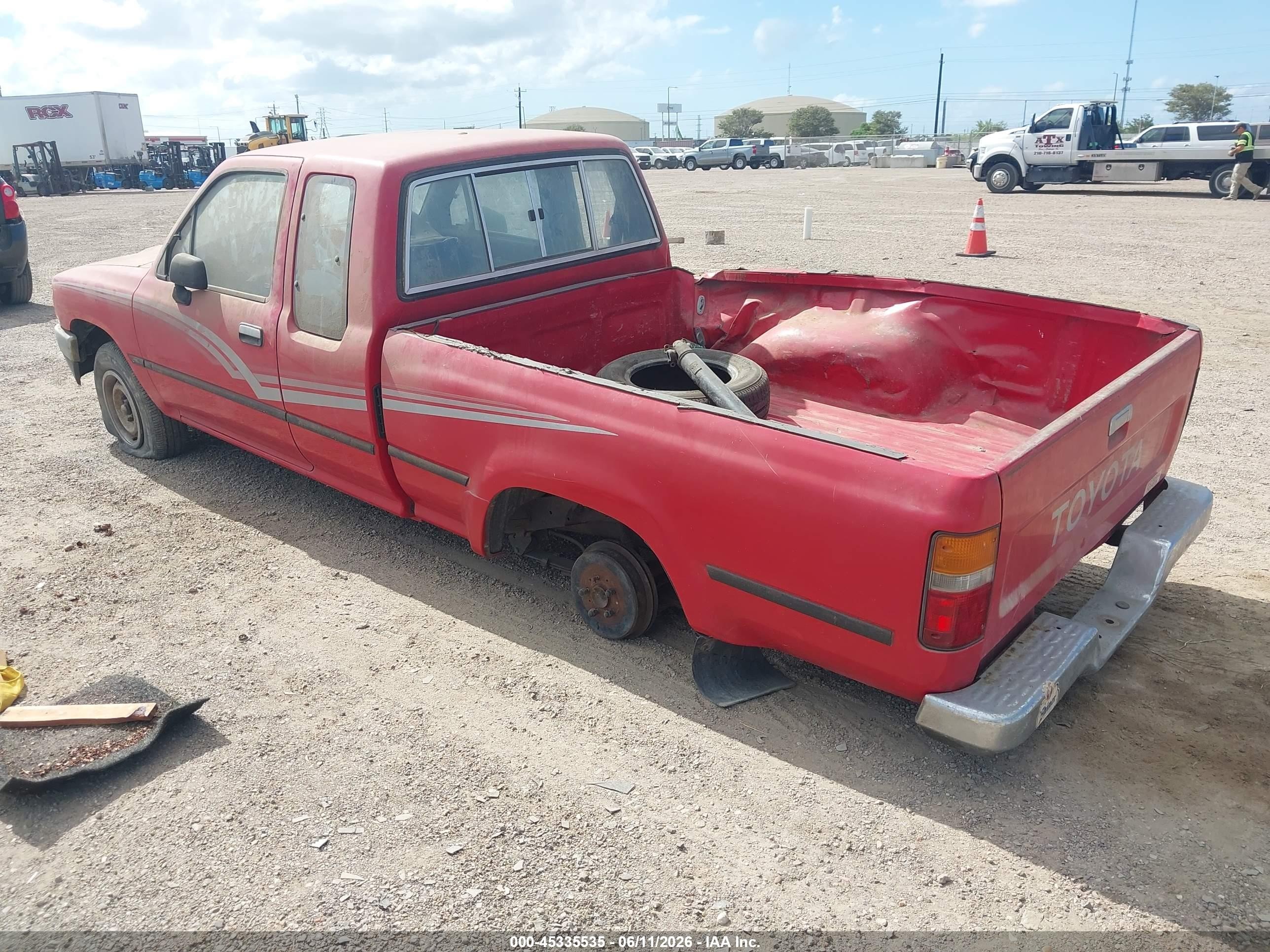 1989 Toyota Pickup 1/2 Ton Ex Lng Whlbse Dlx Red vin: JT4RN93P8K0009845