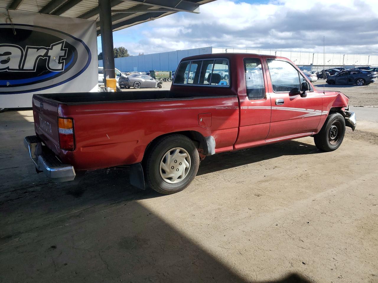 1992 Toyota Pickup Deluxe Burgundy vin: JT4RN93PXN5058469