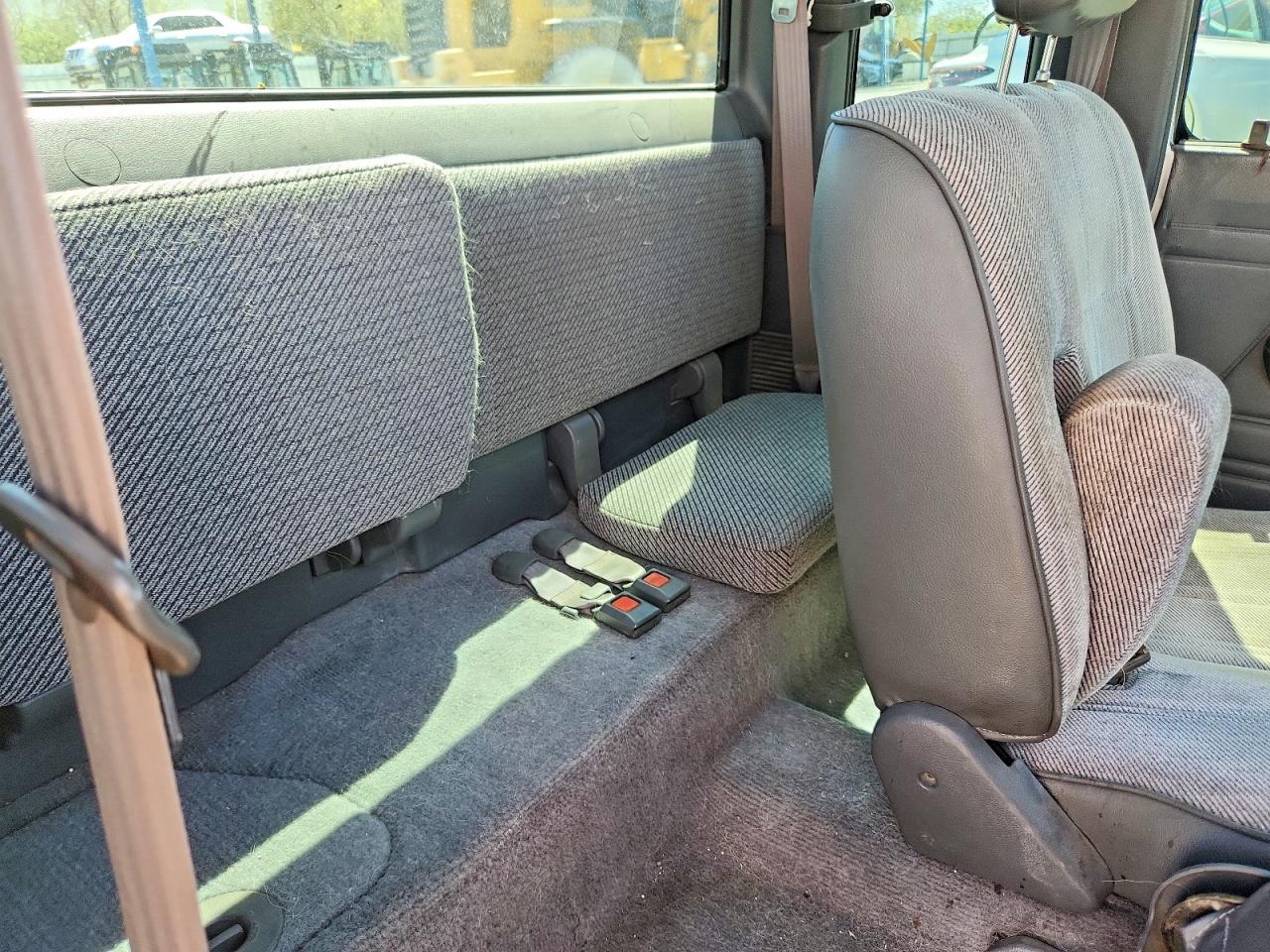 1993 Toyota Pickup 1/2 Ton Extra Long Wheelbase D White vin: JT4RN93PXP5083648