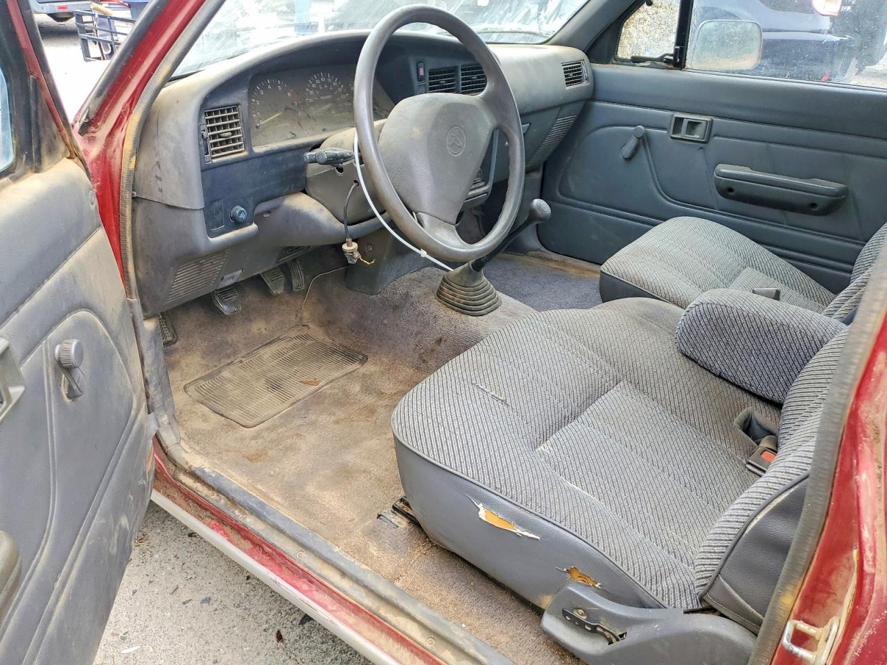 1995 Toyota Tacoma Maroon vin: JT4RN93PXS5114258