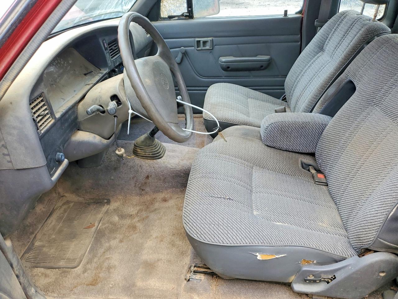 1995 Toyota Tacoma Maroon vin: JT4RN93PXS5114258