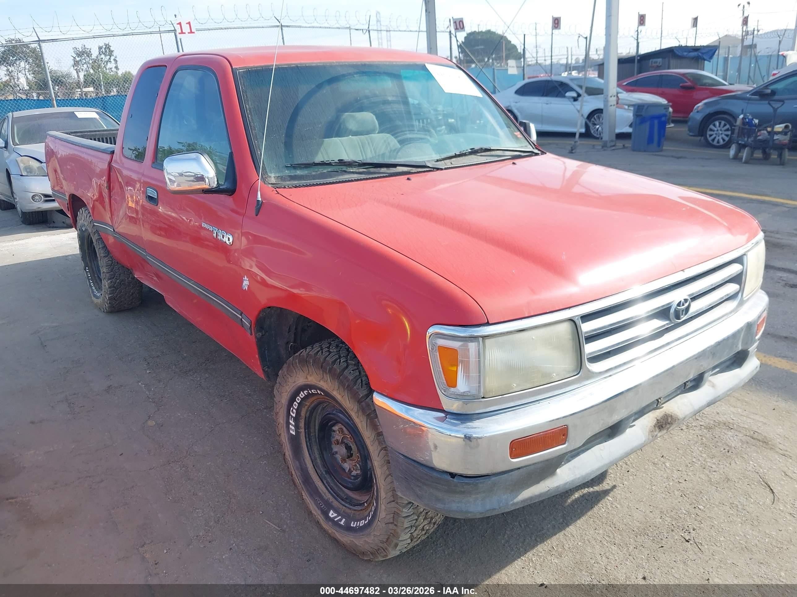 1997 Toyota T100 Dx V6 Red vin: JT4TN12D6V0031264