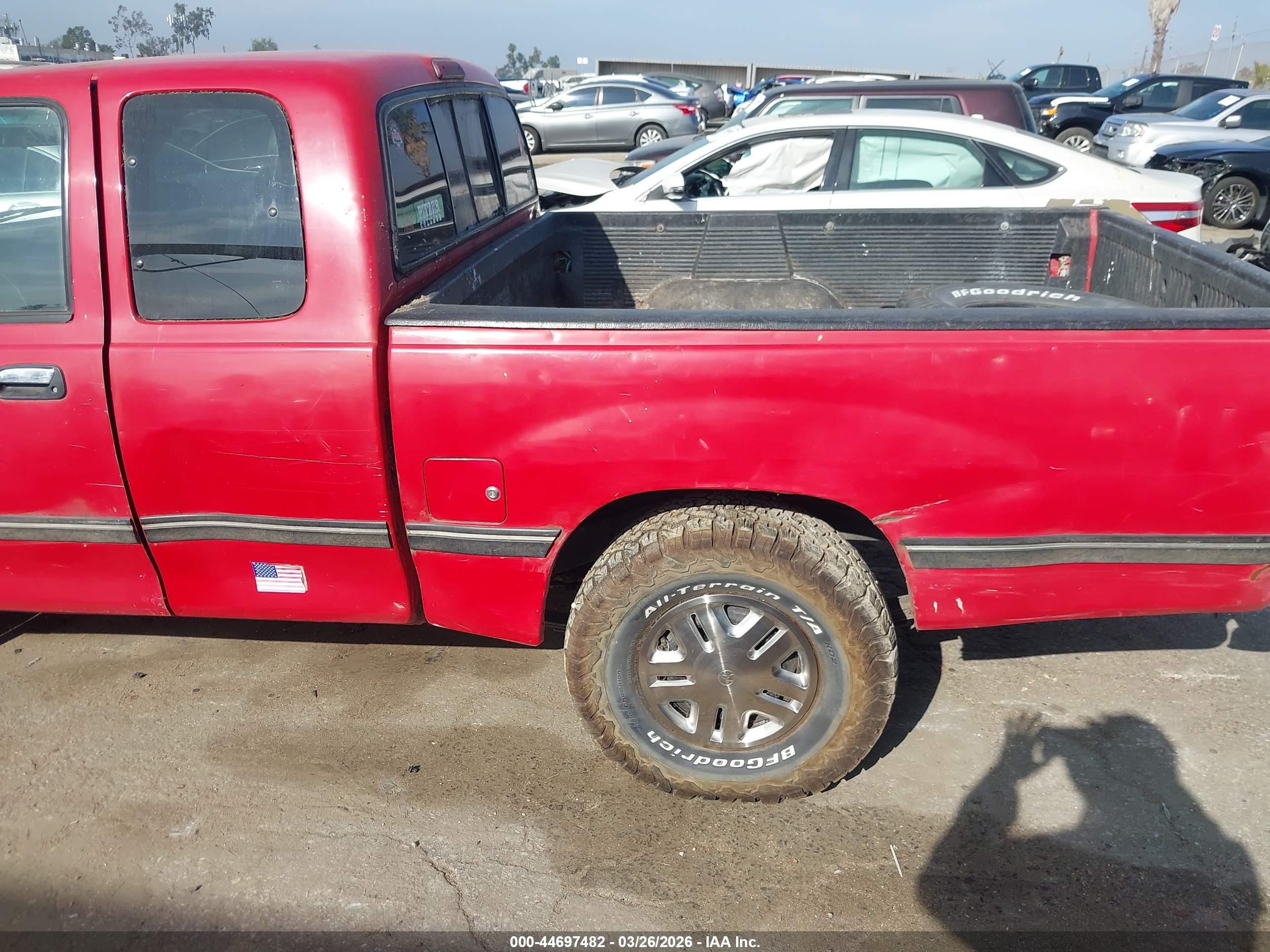 1997 Toyota T100 Dx V6 Red vin: JT4TN12D6V0031264