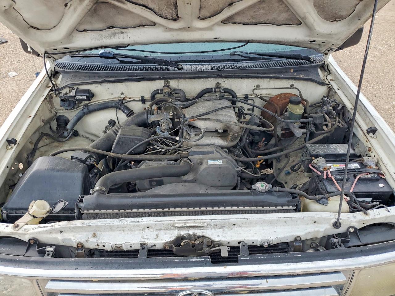 1997 Toyota T100 Xtracab White vin: JT4TN12D8V0039415