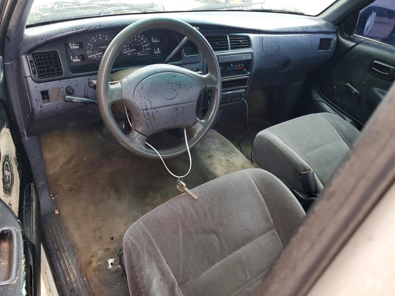 1997 Toyota T100 Xtracab White vin: JT4TN12D8V0039415