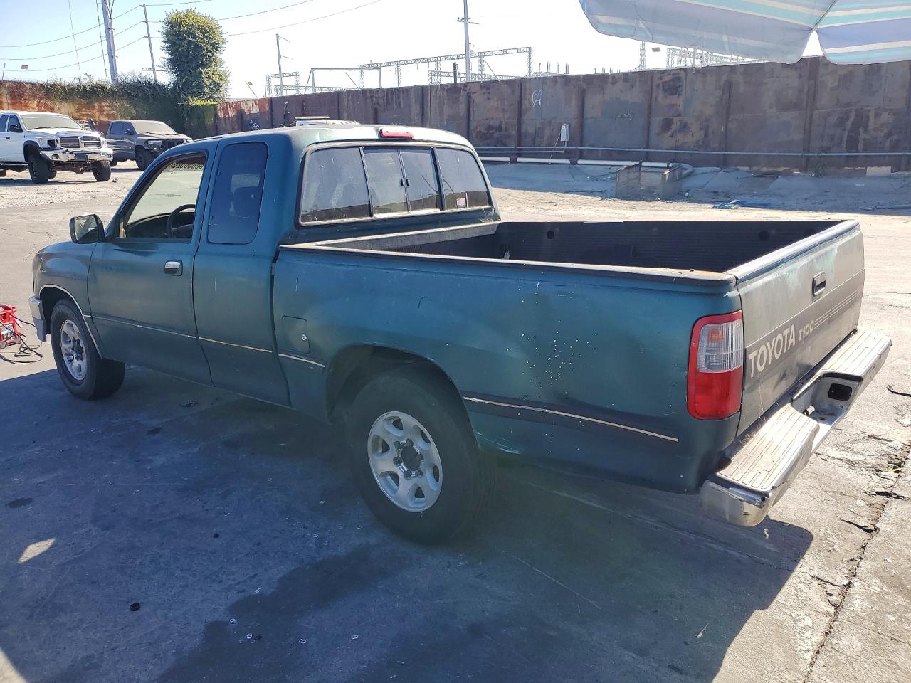 1997 Toyota T100 Xtracab Sr5 Green vin: JT4TN14D2V0038726