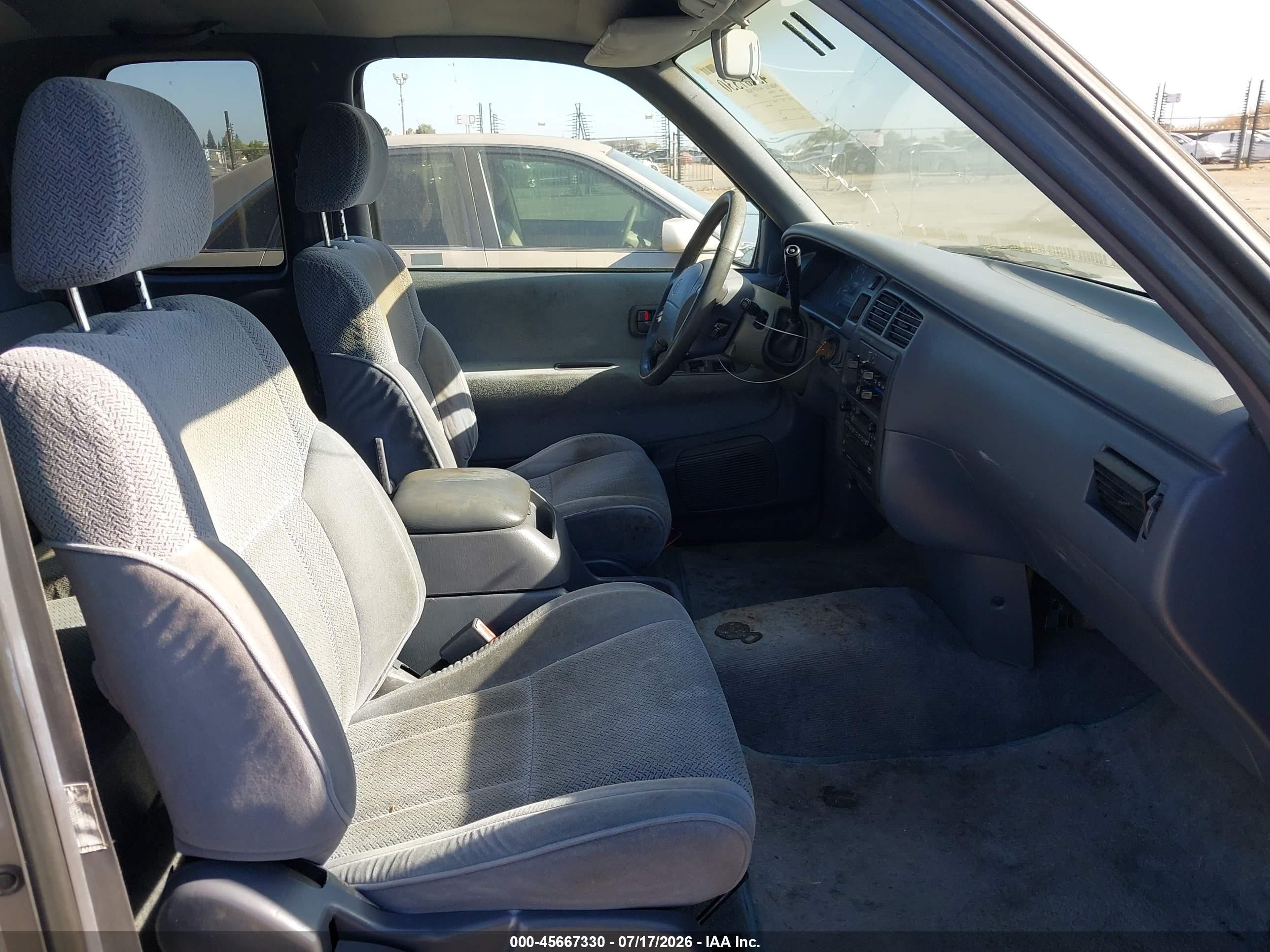 1998 Toyota T100 Sr5 V6 Silver vin: JT4TN14D6W0042148