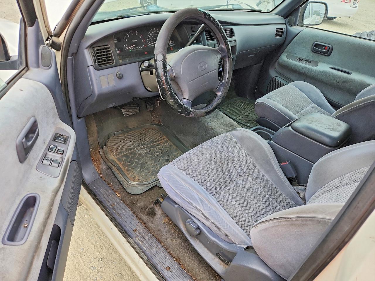 1998 Toyota T100 Sr5 White vin: JT4TN14D8W0043091
