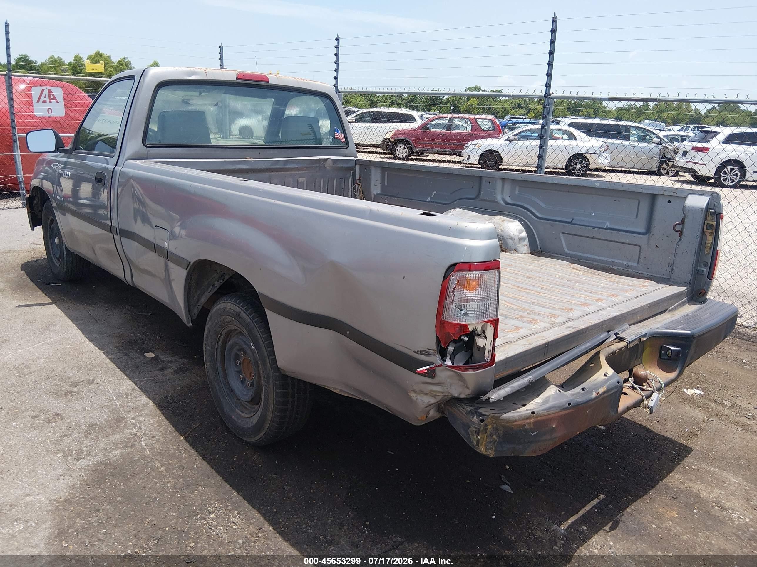 1995 Toyota T100   Silver vin: JT4UD10D2S0008408