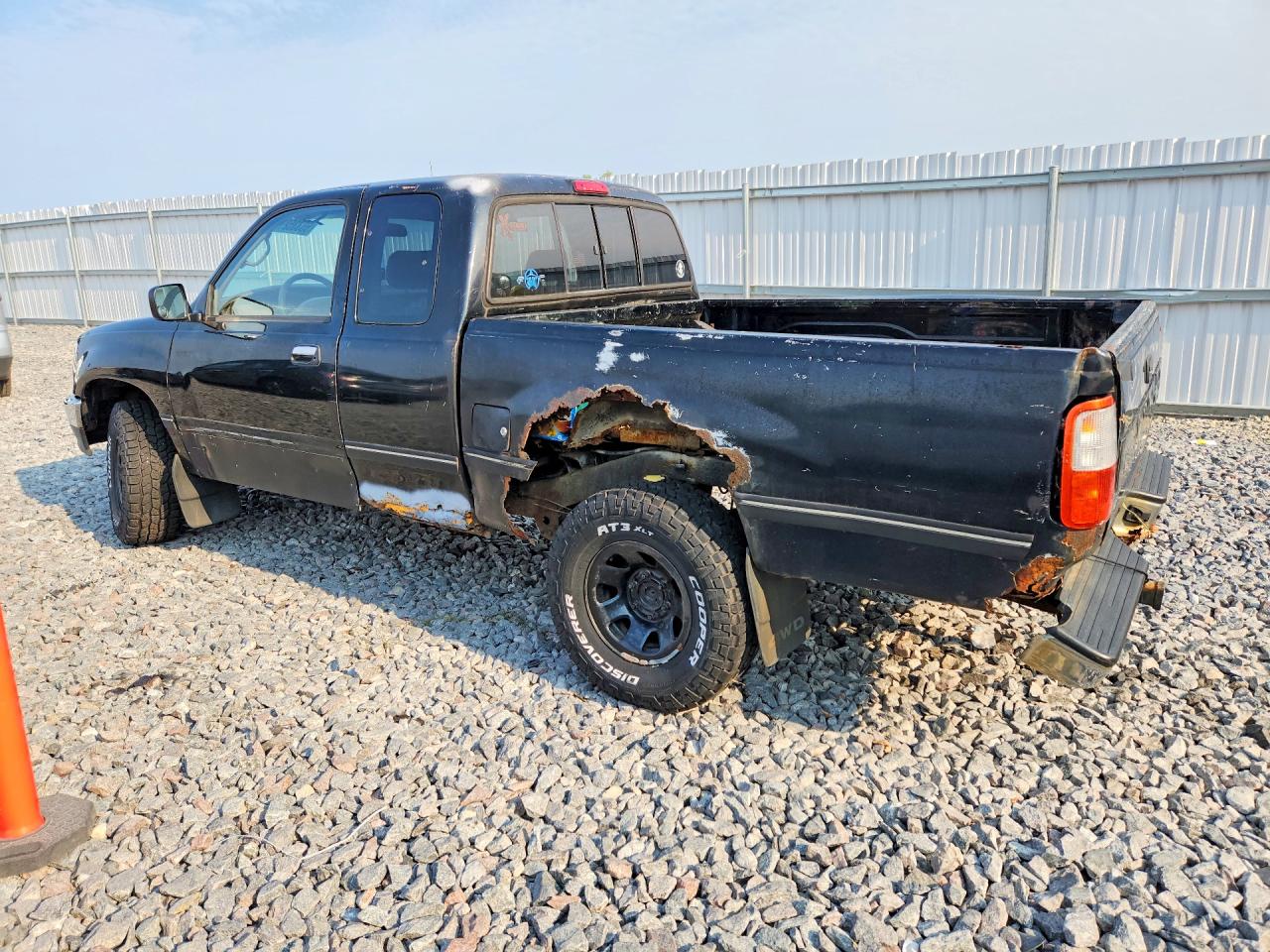1996 Toyota T100 Dx Black vin: JT4UN22D2T0022424