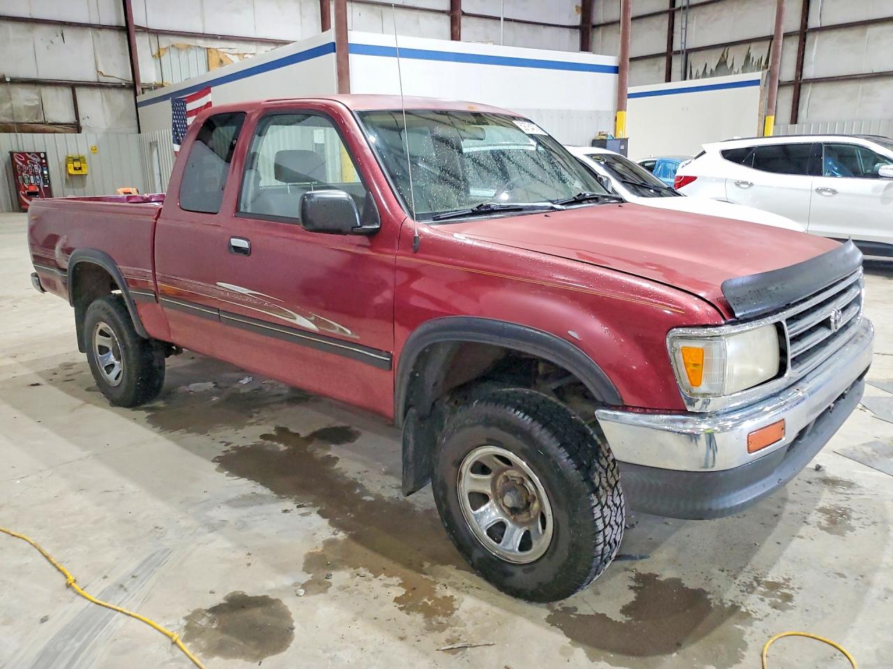 1996 Toyota T100 Xtracab Burgundy vin: JT4UN22D4T0025101