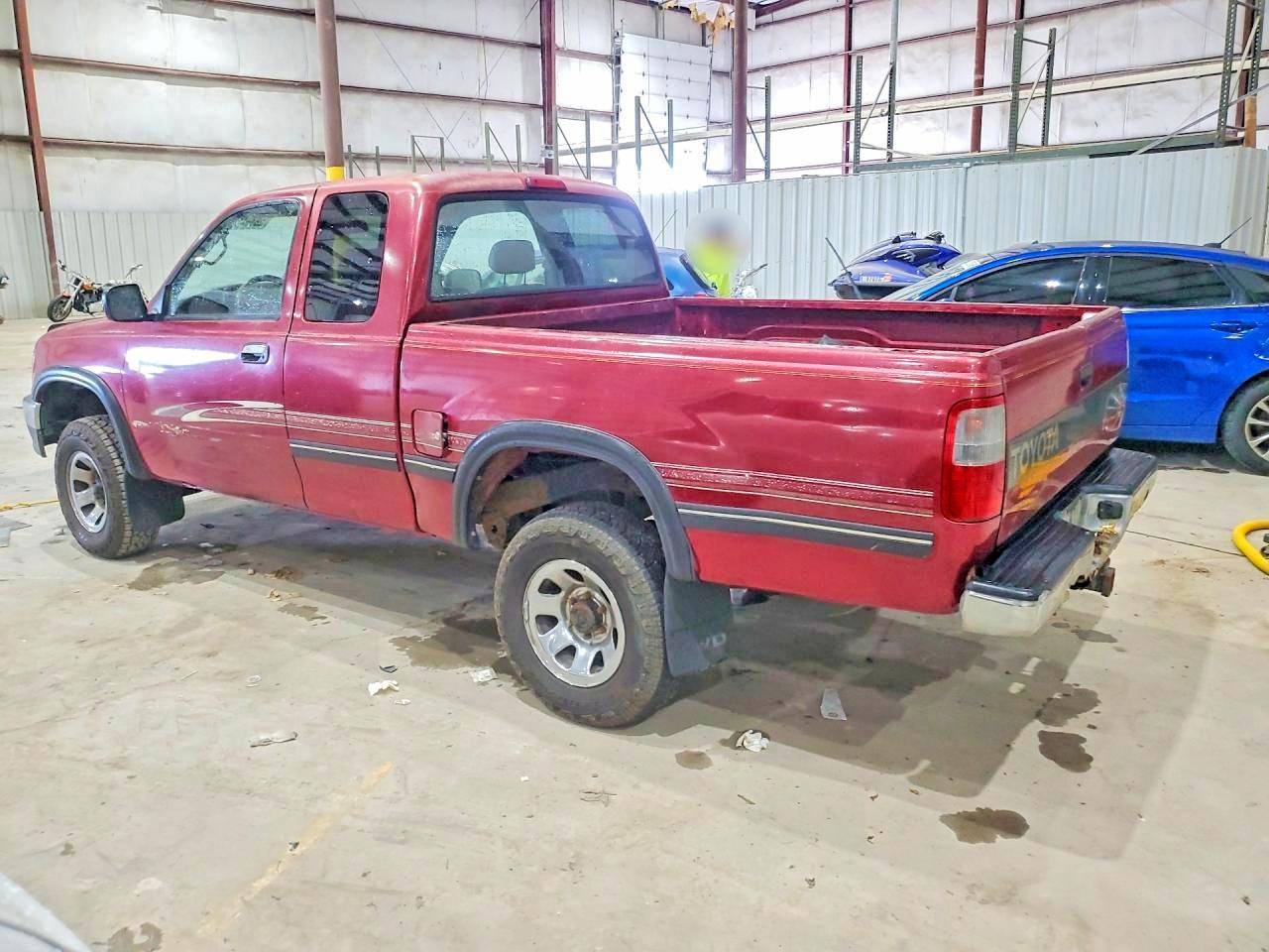 1996 Toyota T100 Xtracab Burgundy vin: JT4UN22D4T0025101