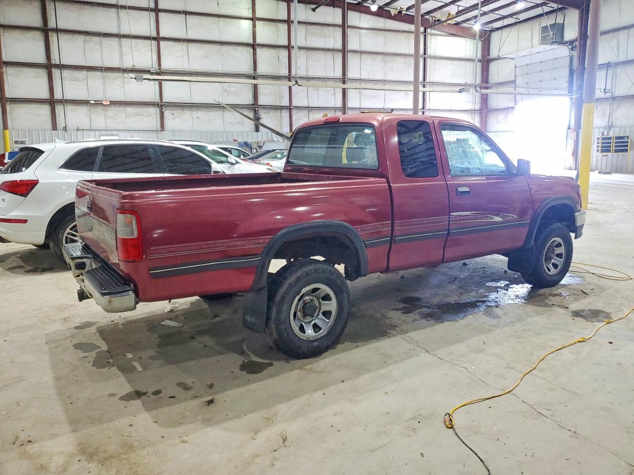 1996 Toyota T100 Xtracab Burgundy vin: JT4UN22D4T0025101