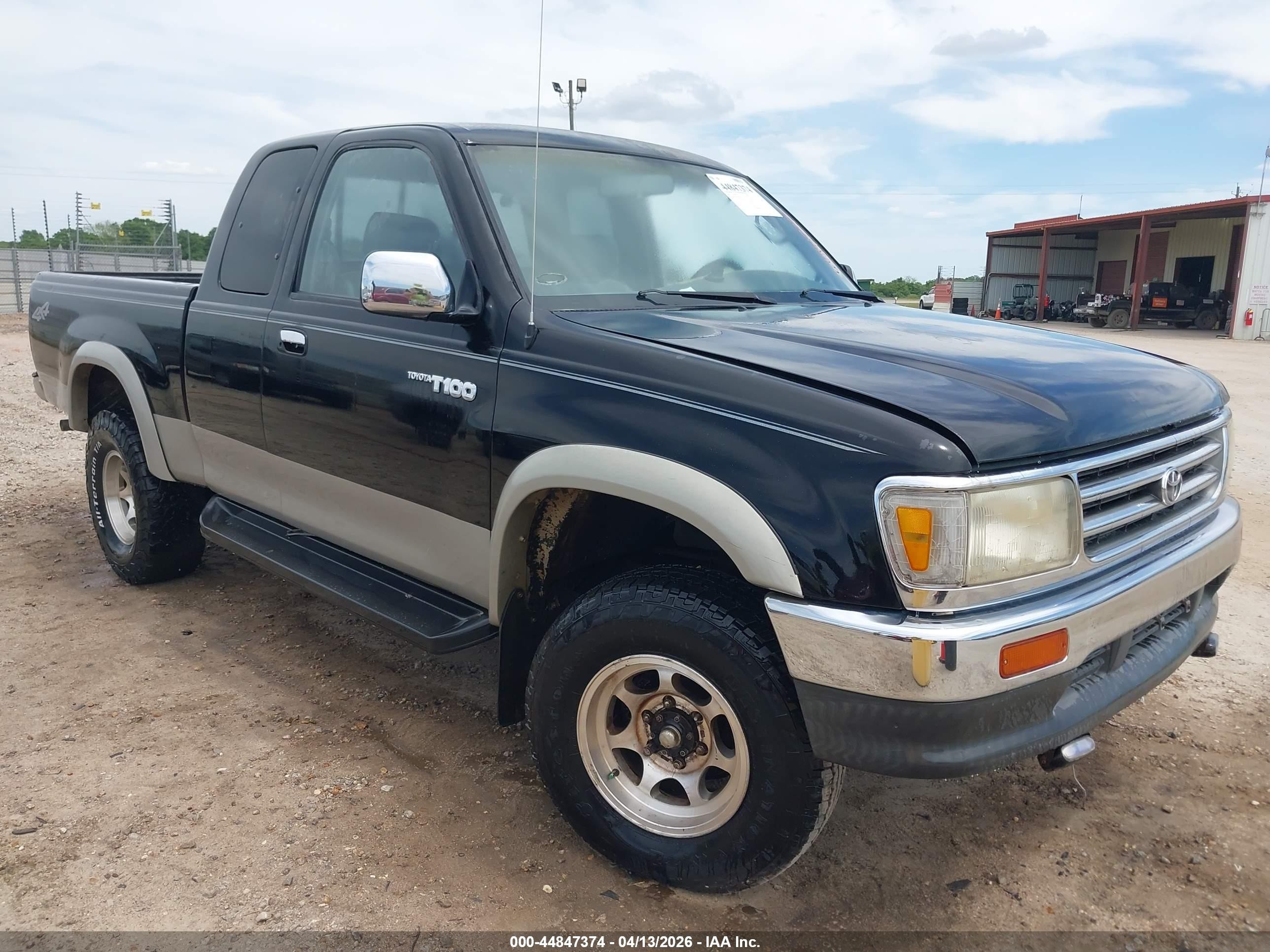 1998 Toyota T100 Dx V6 Black vin: JT4UN22D4W0051069