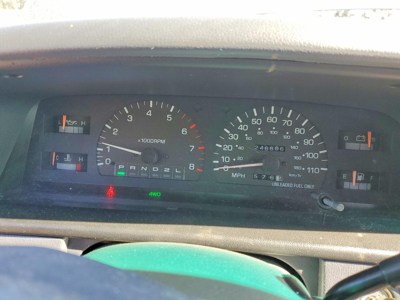 1998 Toyota T100 Xtracab Sr5 Silver vin: JT4UN24D4W0055118