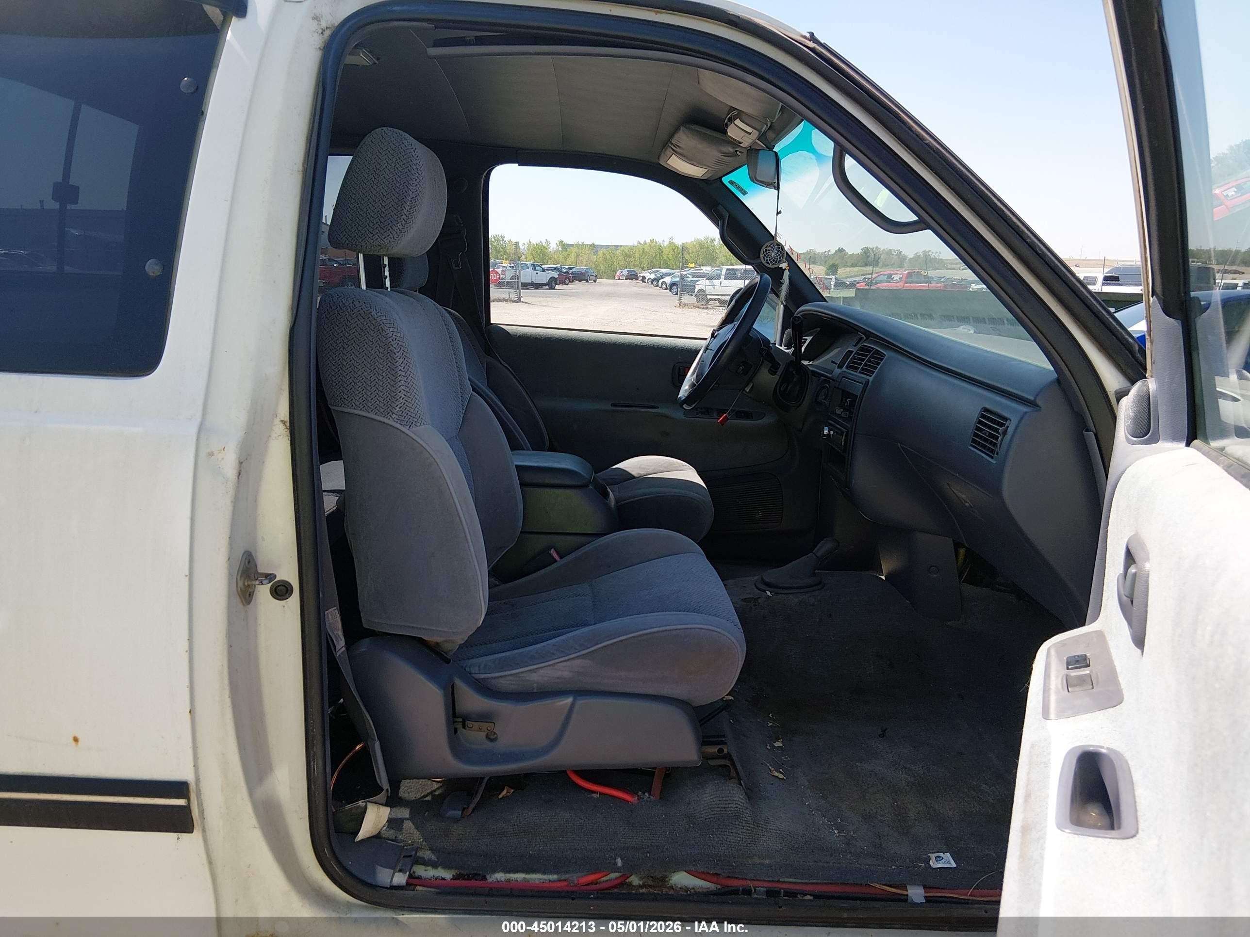 1998 Toyota T100 Sr5 V6 White vin: JT4UN24D7W0053508