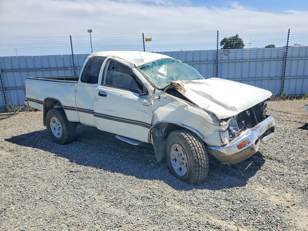 1997 Toyota T100 Xtracab Sr5 White vin: JT4UN24D9V0047451