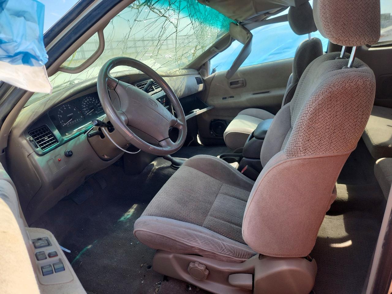 1997 Toyota T100 Xtracab Sr5 White vin: JT4UN24D9V0047451