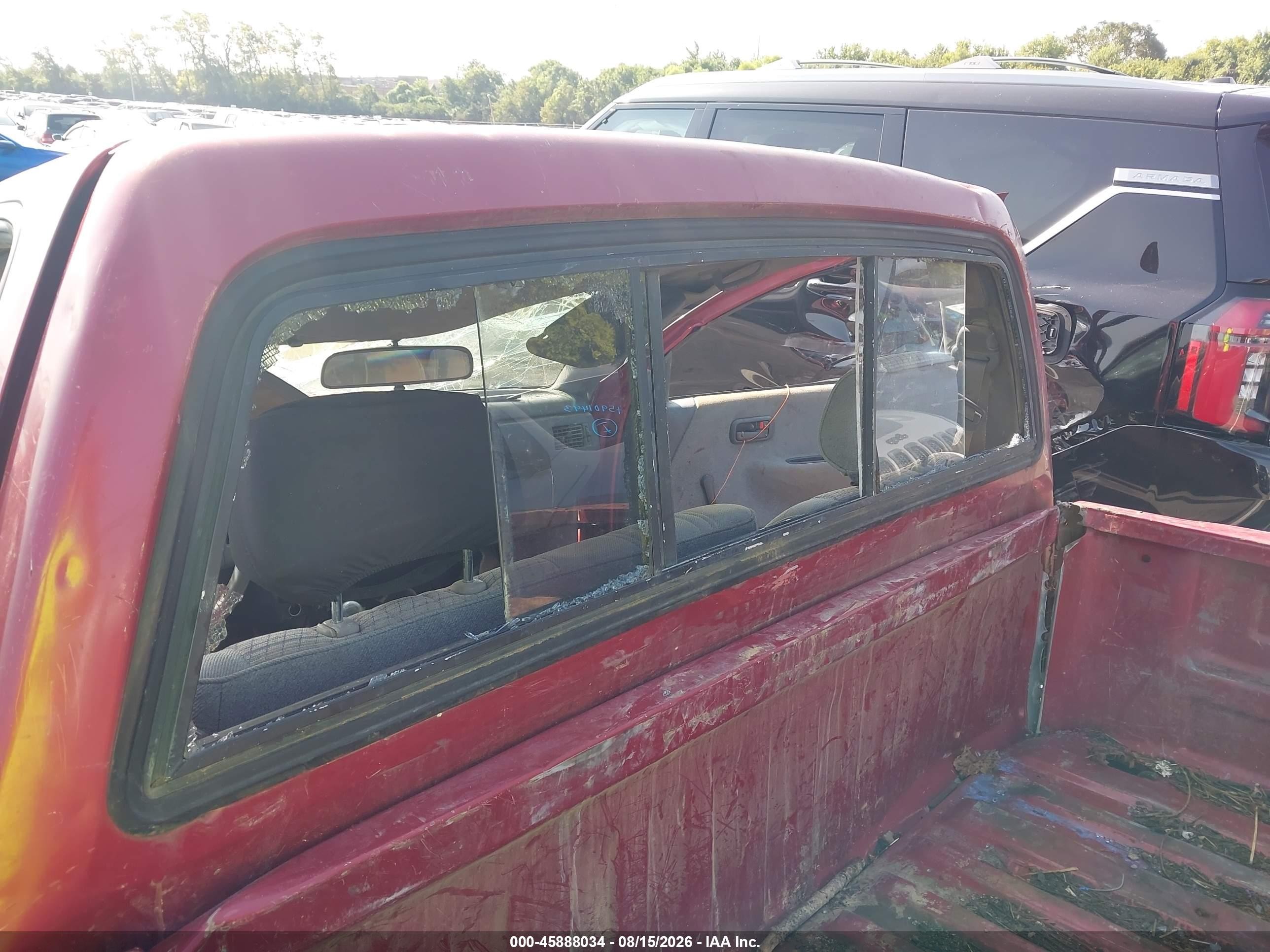 1993 Toyota T100 Sr5 Red vin: JT4VD10C2P0003132
