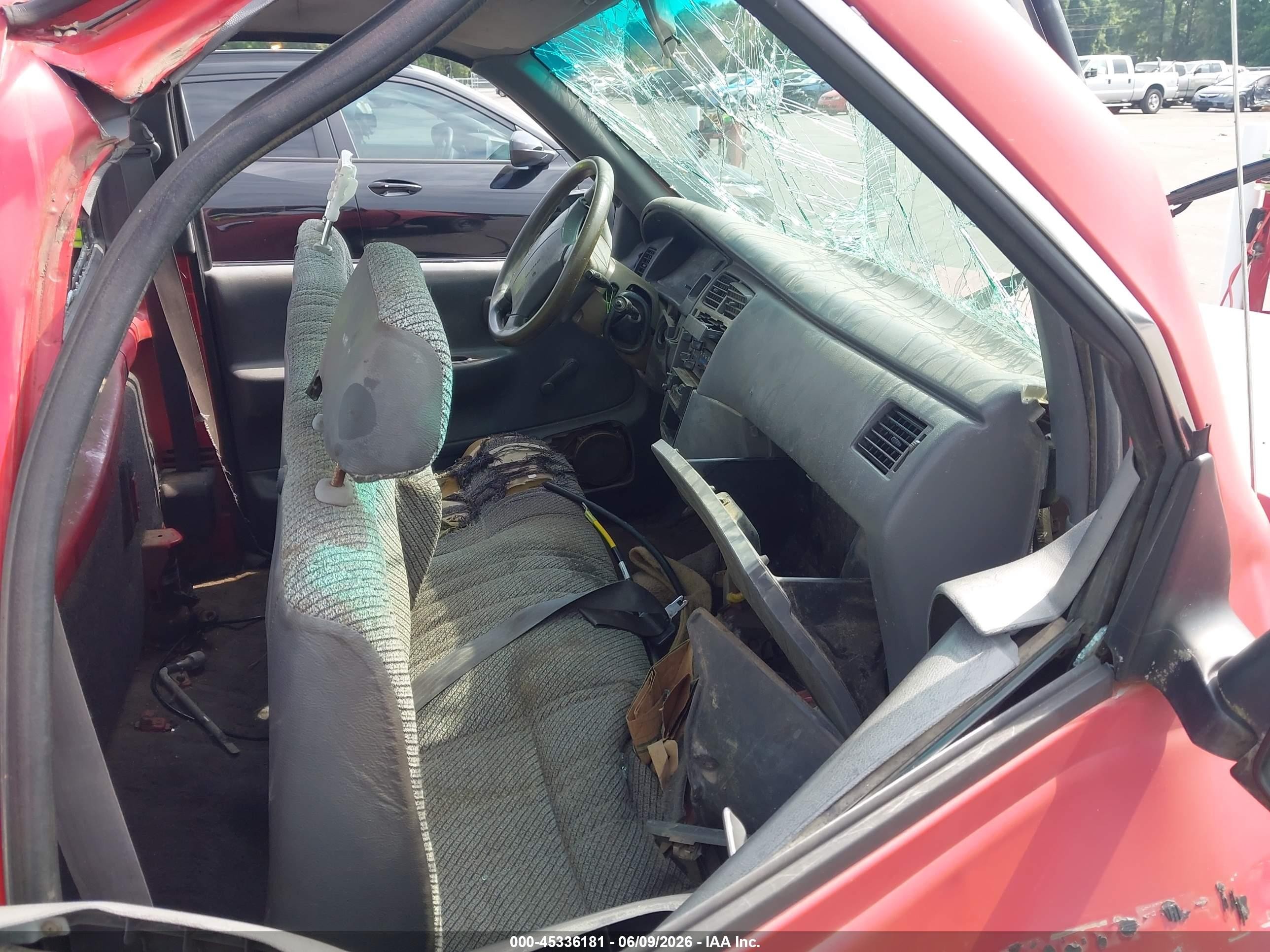 1995 Toyota T100 Dx Red vin: JT4VD11E9S0001192