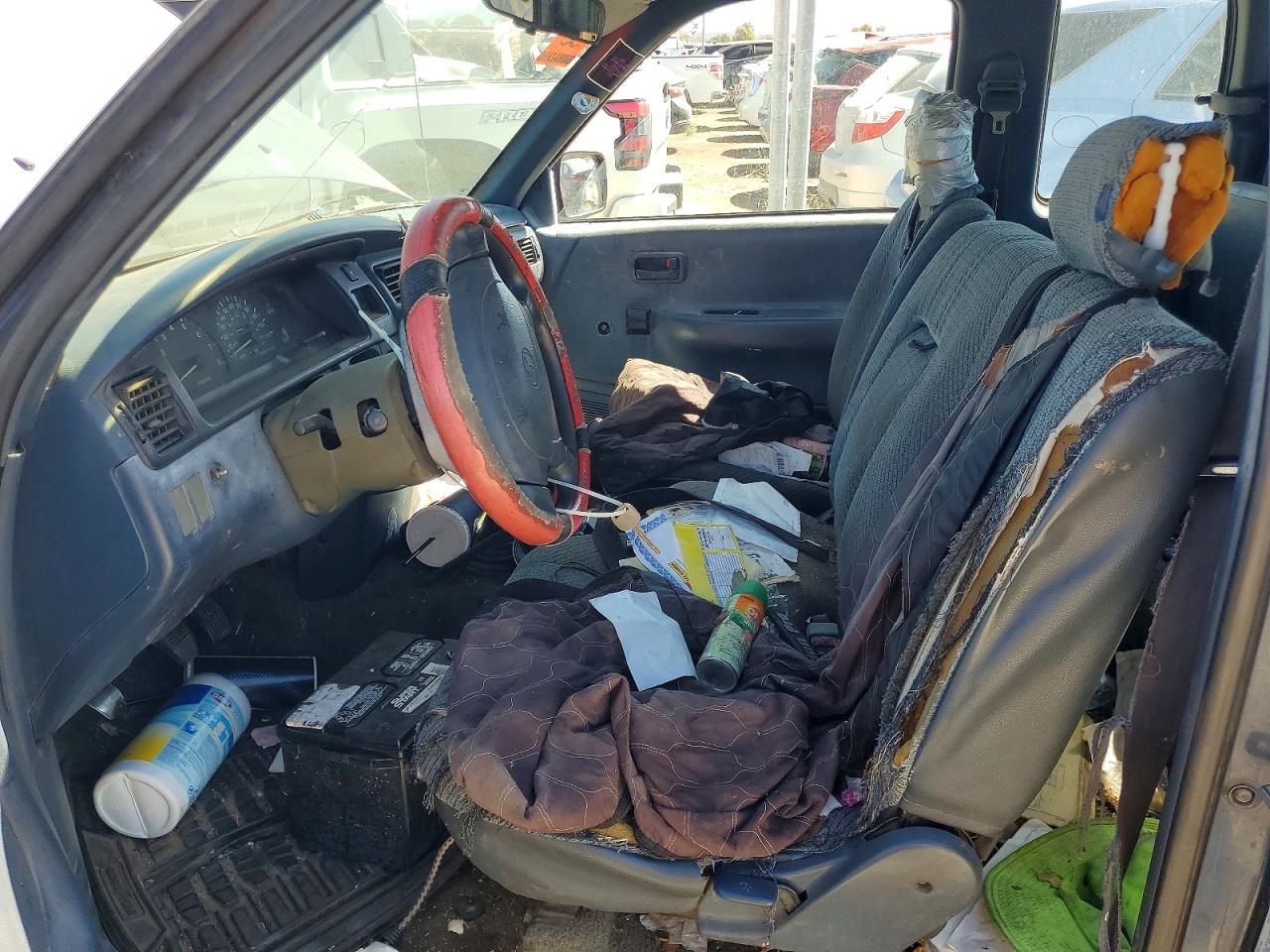 1995 Toyota T100 Dx Blue vin: JT4VD12E6S0004338