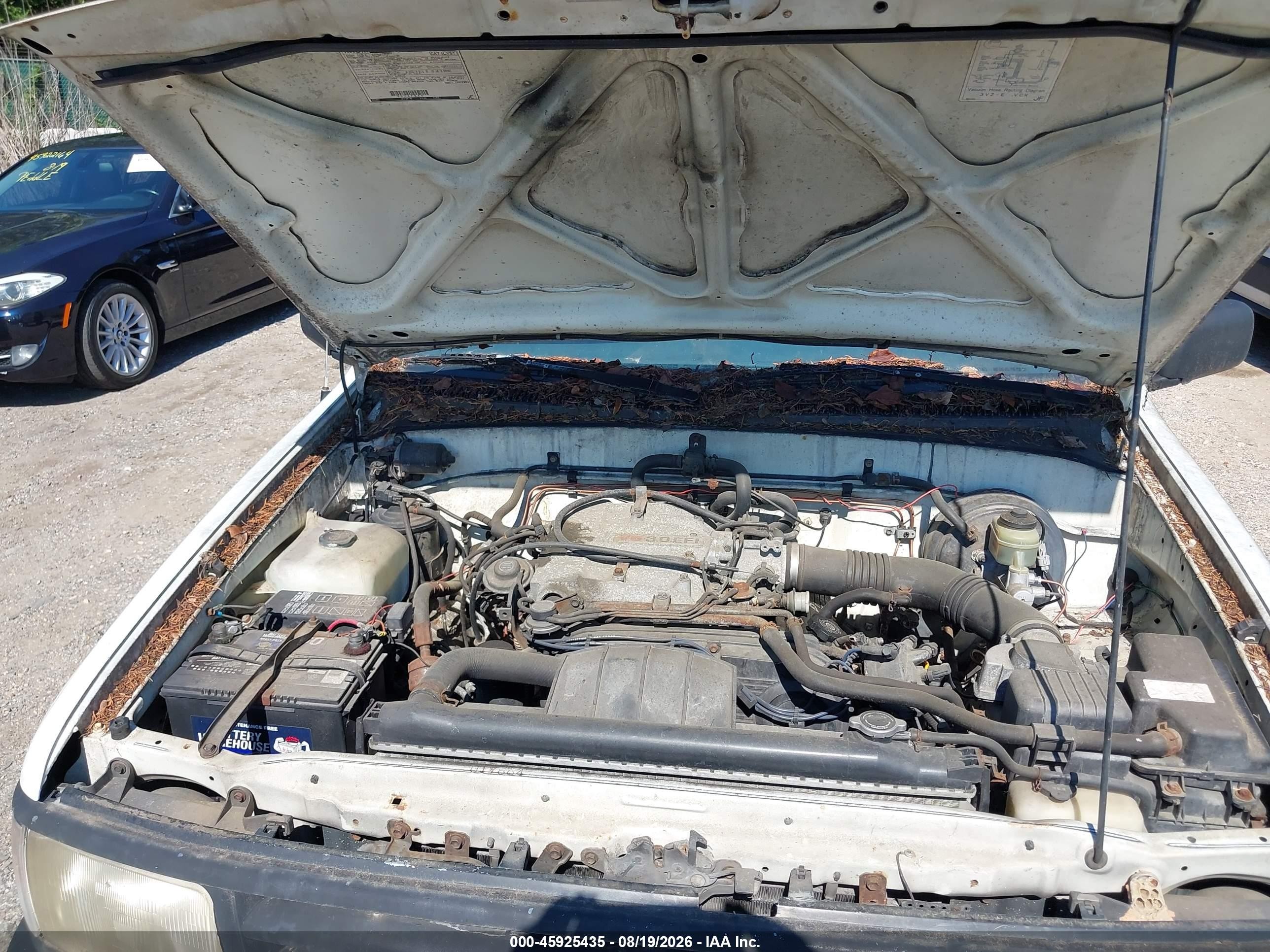 1993 Toyota T100   White vin: JT4VD20A2P0008531