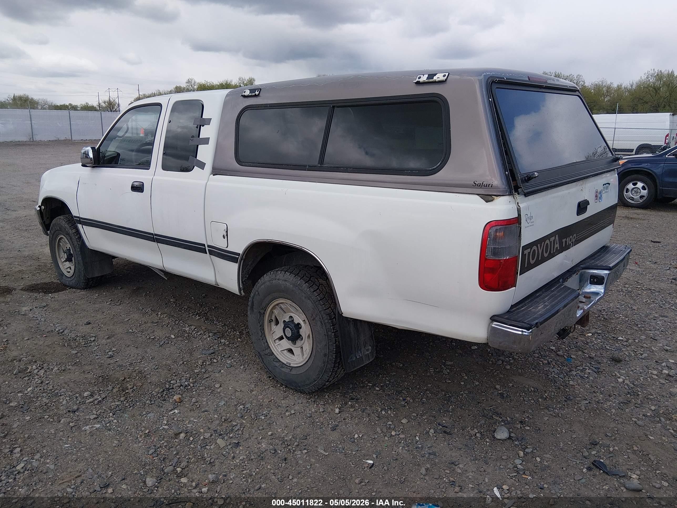 1995 Toyota T100 Xtracab Sr5 White vin: JT4VD22F8S0016439