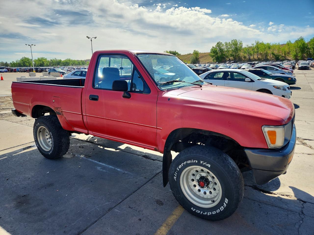 1989 Toyota Pickup 1/2 Ton Short Wheelbase Dlx Red vin: JT4VN01D0K2001536
