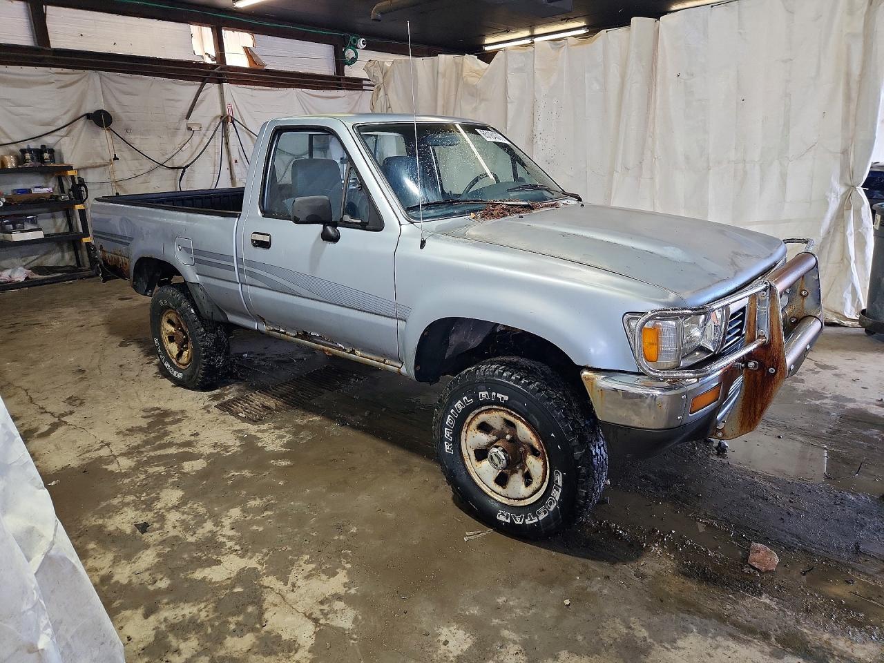 1991 Toyota Pickup Silver vin: JT4VN01D3M004591