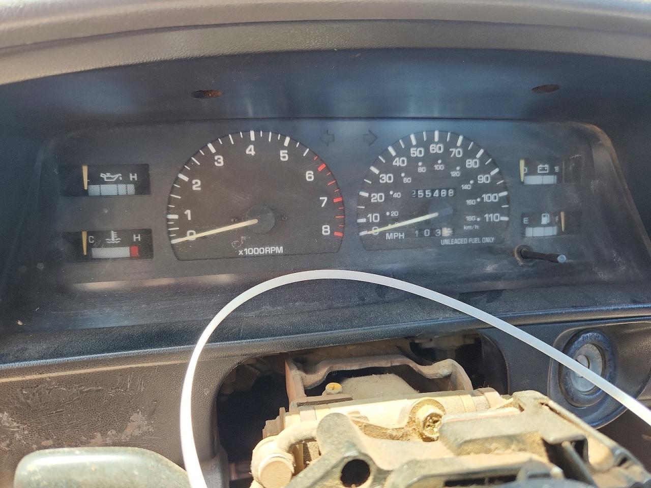1992 Toyota Pickup 1/2 Ton Short Wheelbase Dlx Two Tone vin: JT4VN01D3N0005970