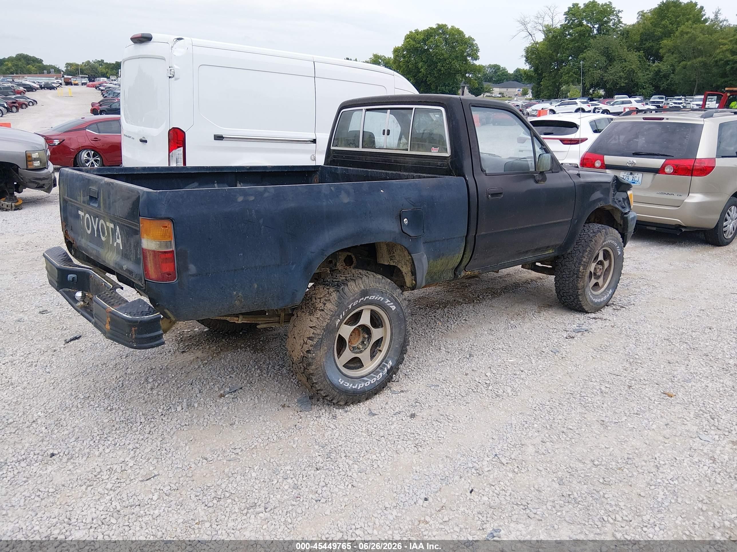 1989 Toyota Pickup 1/2 Ton Sht Wheelbase Dlx Black vin: JT4VN01D4K2004455