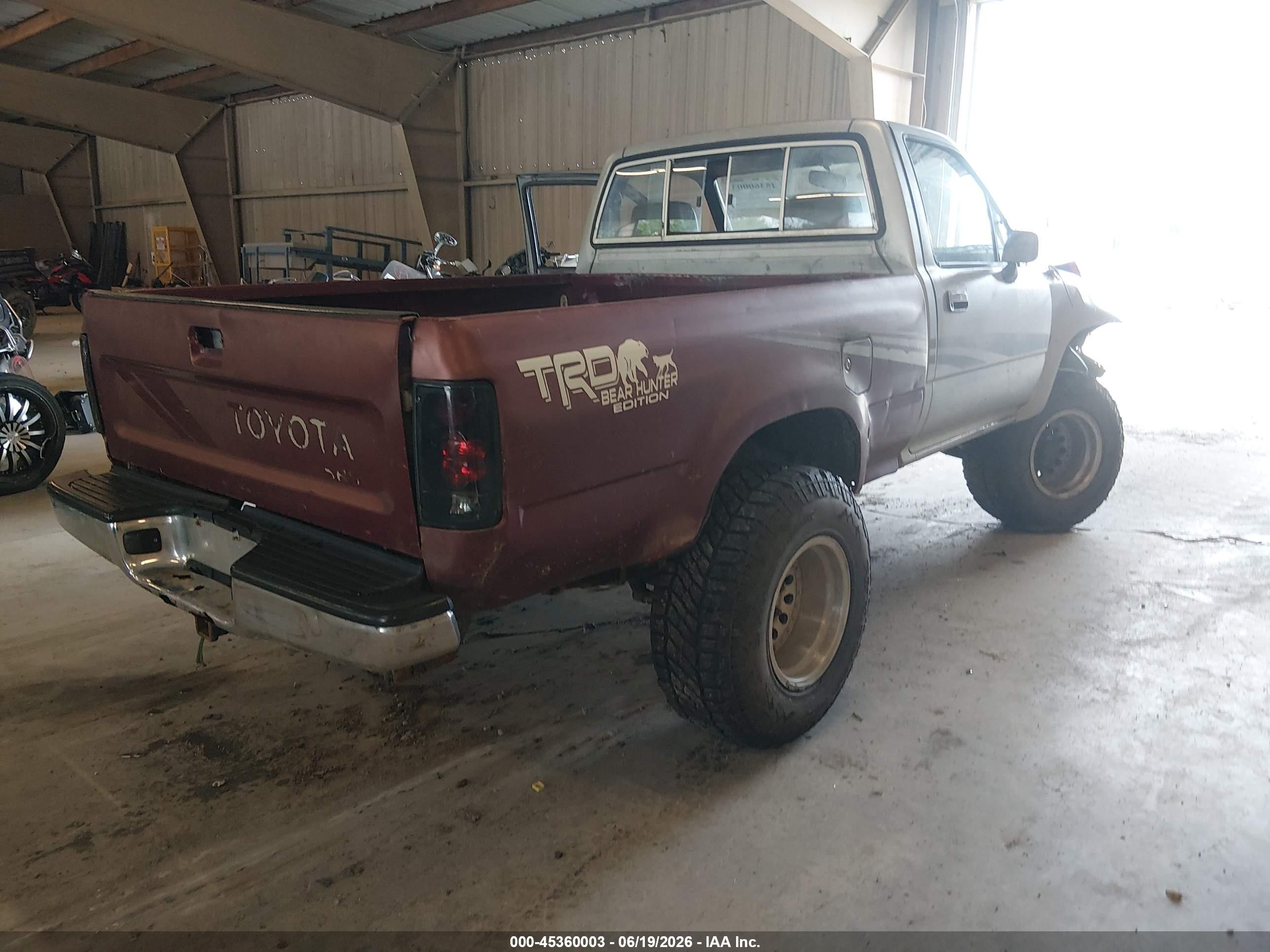 1991 Toyota Pickup 1/2 Ton Sht Wheelbase Dlx Silver vin: JT4VN01D9M0004501