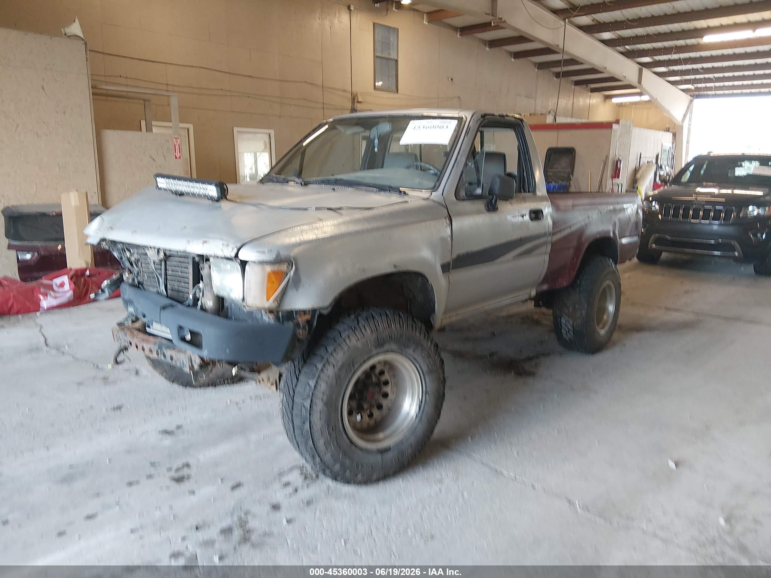 1991 Toyota Pickup 1/2 Ton Sht Wheelbase Dlx Silver vin: JT4VN01D9M0004501