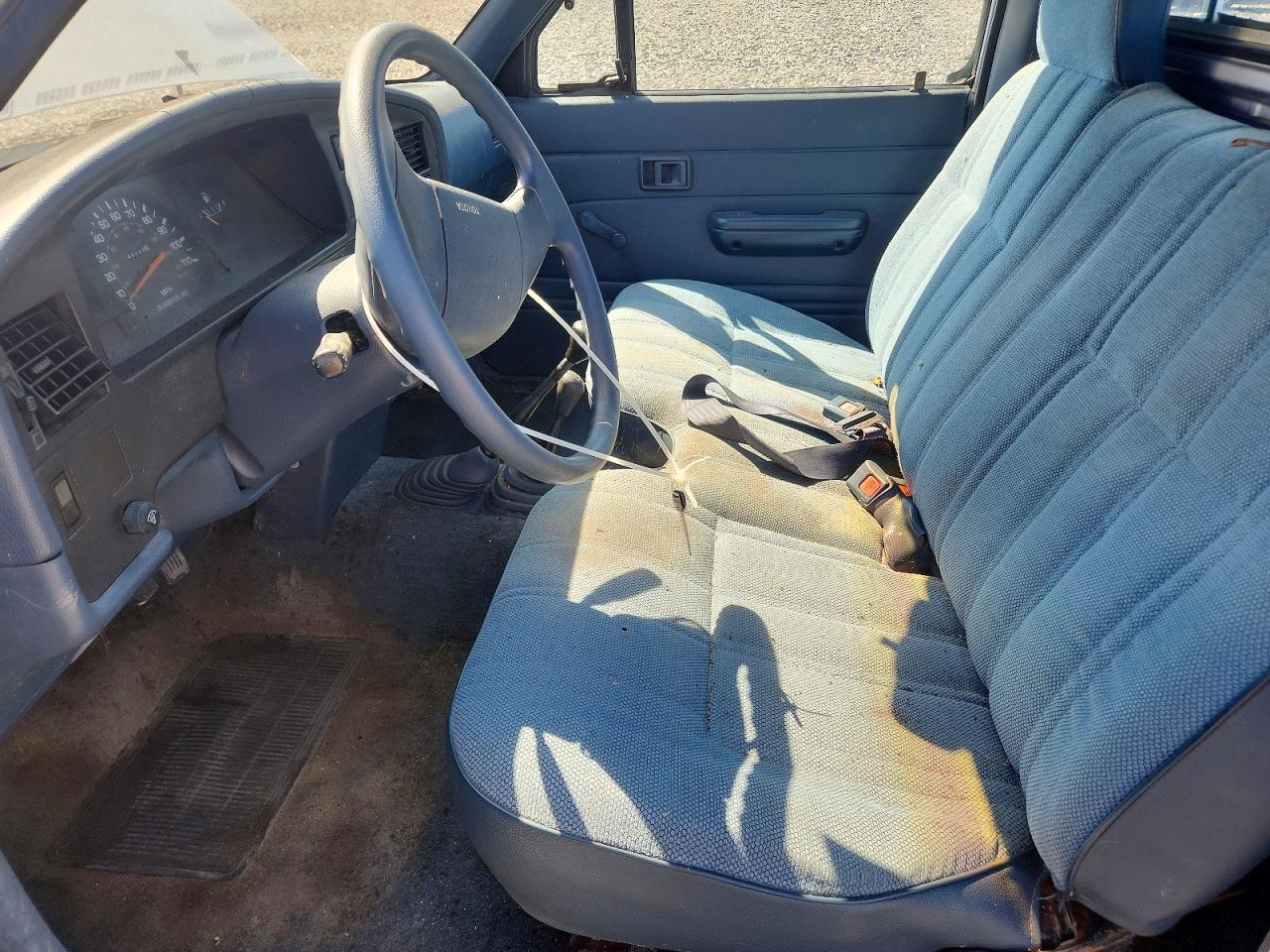 1989 Toyota Pickup Deluxe V6 Серебряный vin: JT4VN01DXK2004296
